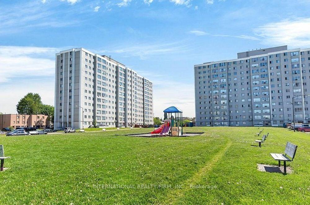 Photo 3 of Unit 1111, 50 Lotherton Pathway, North York, Yorkdale-Glen Park — HOMEH