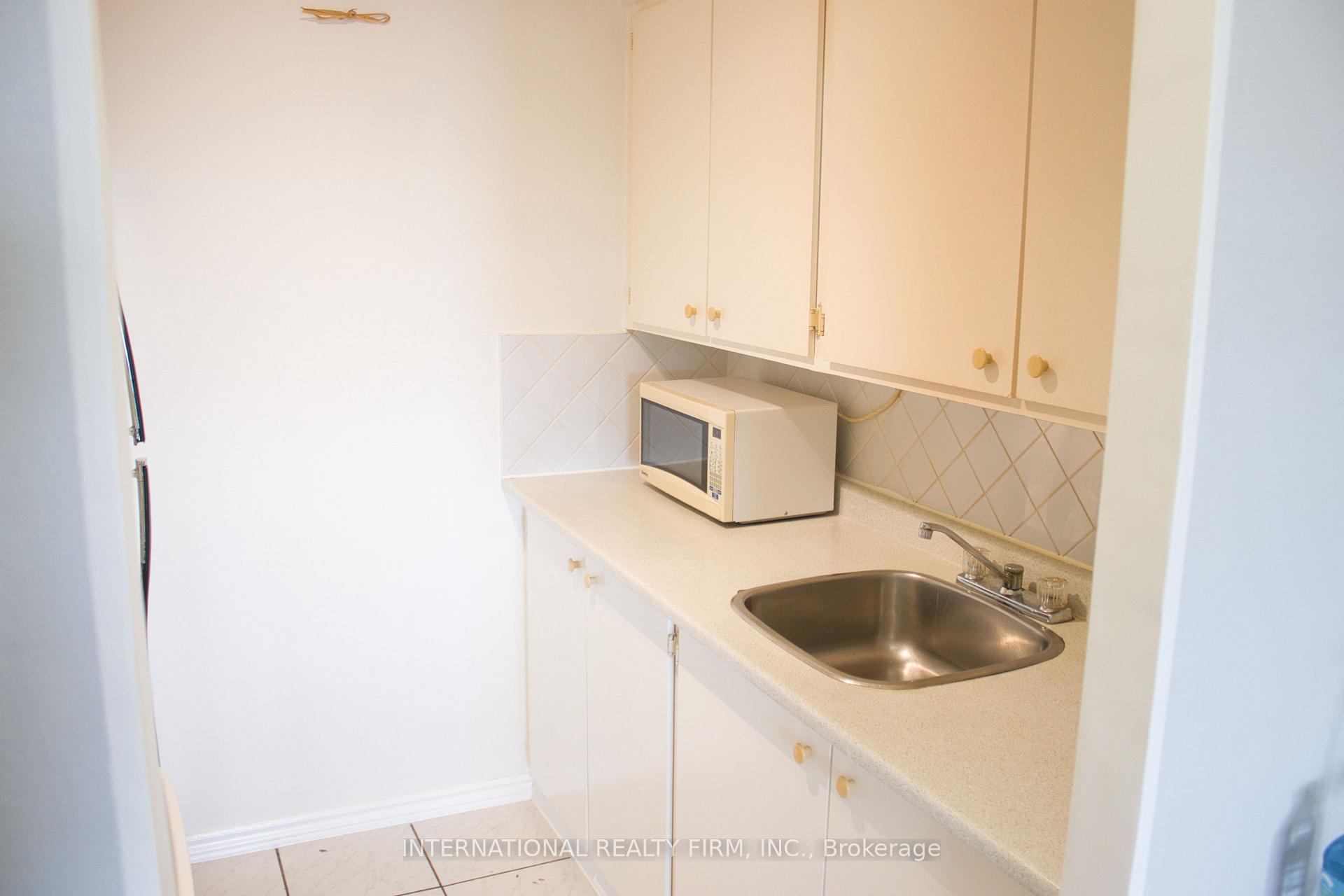 Photo 8 of Unit 1111, 50 Lotherton Pathway, North York, Yorkdale-Glen Park — HOMEH