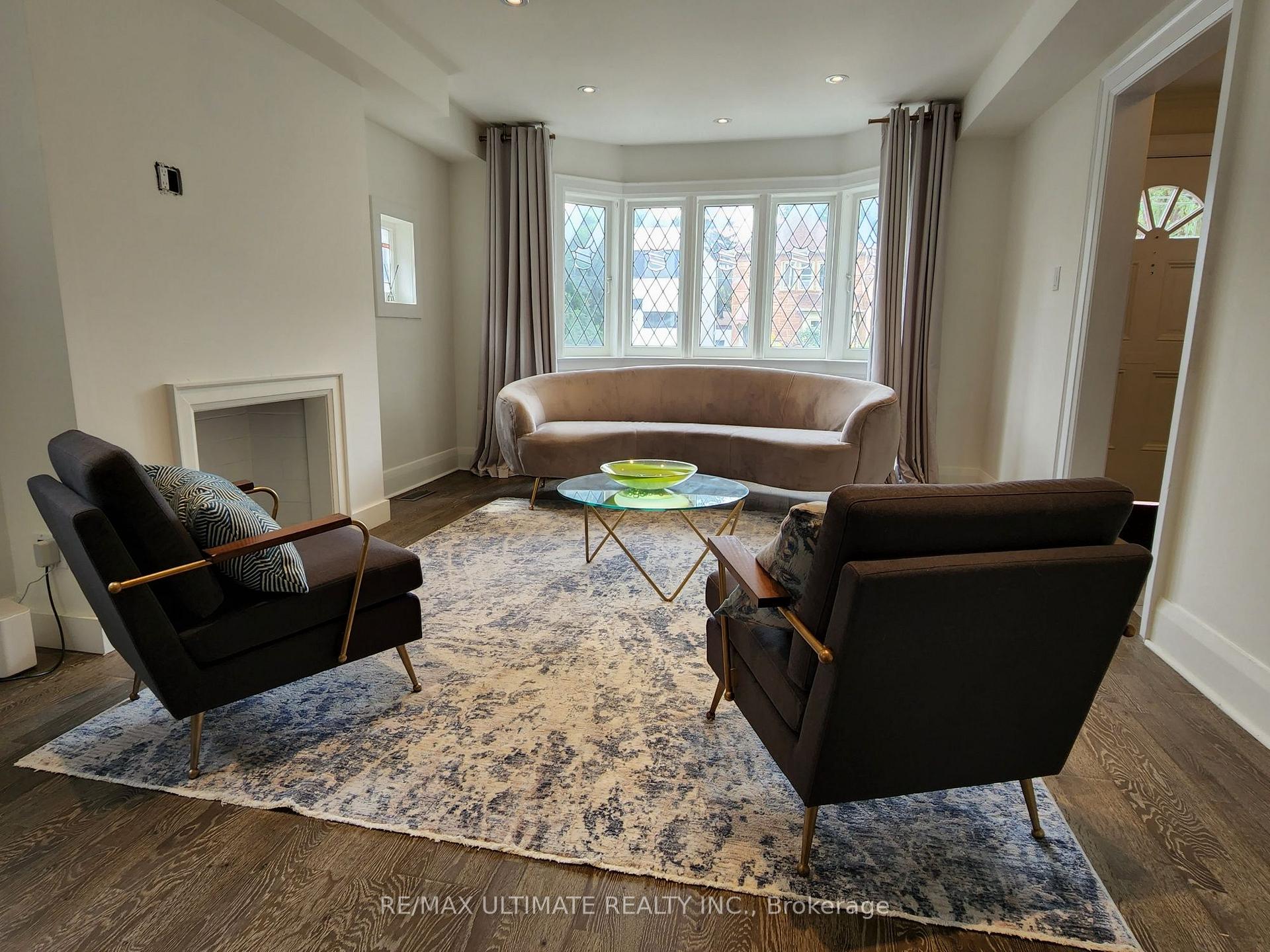 Photo 13 of 45 Warland Avenue, Toronto, East York — HOMEH