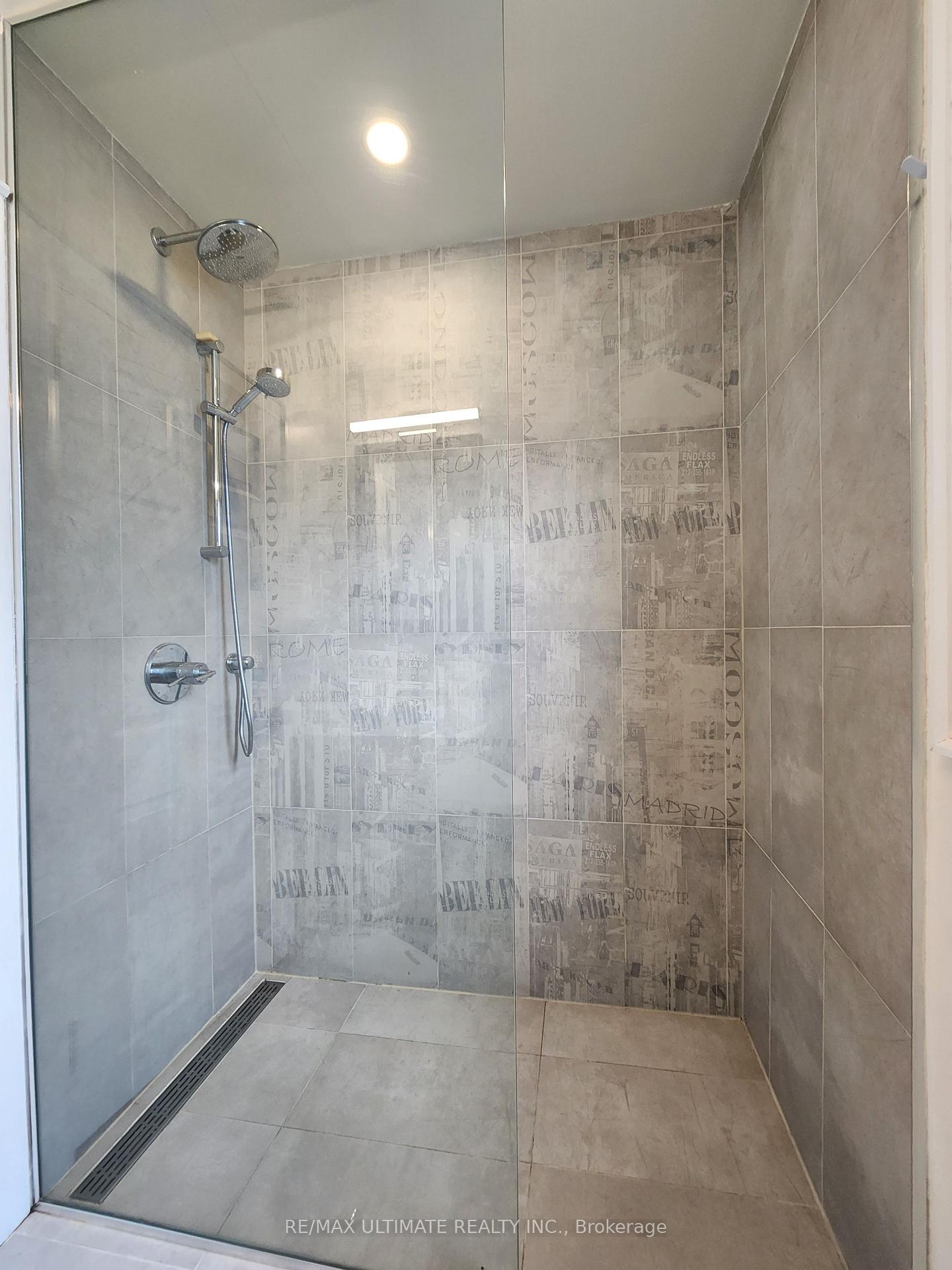 Photo 19 of 45 Warland Avenue, Toronto, East York — HOMEH