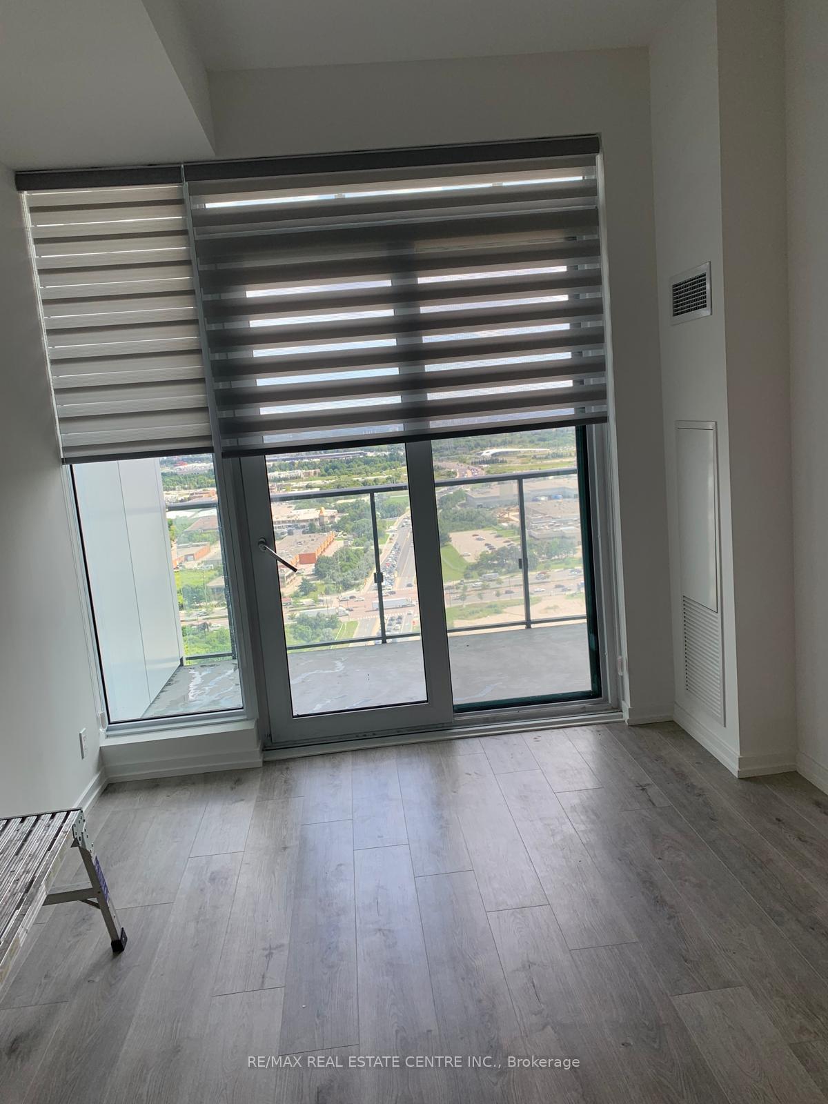 Photo 9 of Unit 3001, 7890 Jane Street, Vaughan, Vaughan Corporate Centre — HOMEH