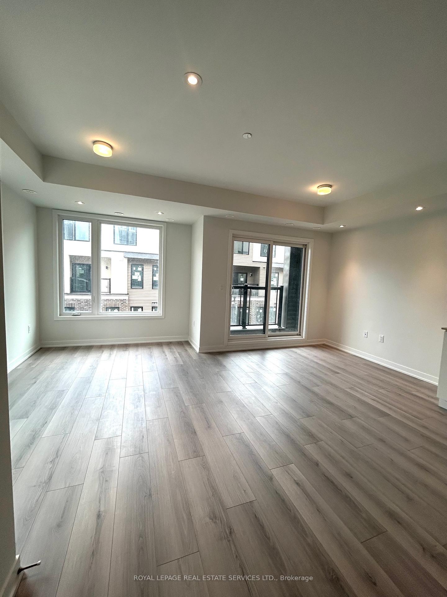 Photo 6 of Unit 18, 3405 Ridgeway Drive, Mississauga, Erin Mills — HOMEH