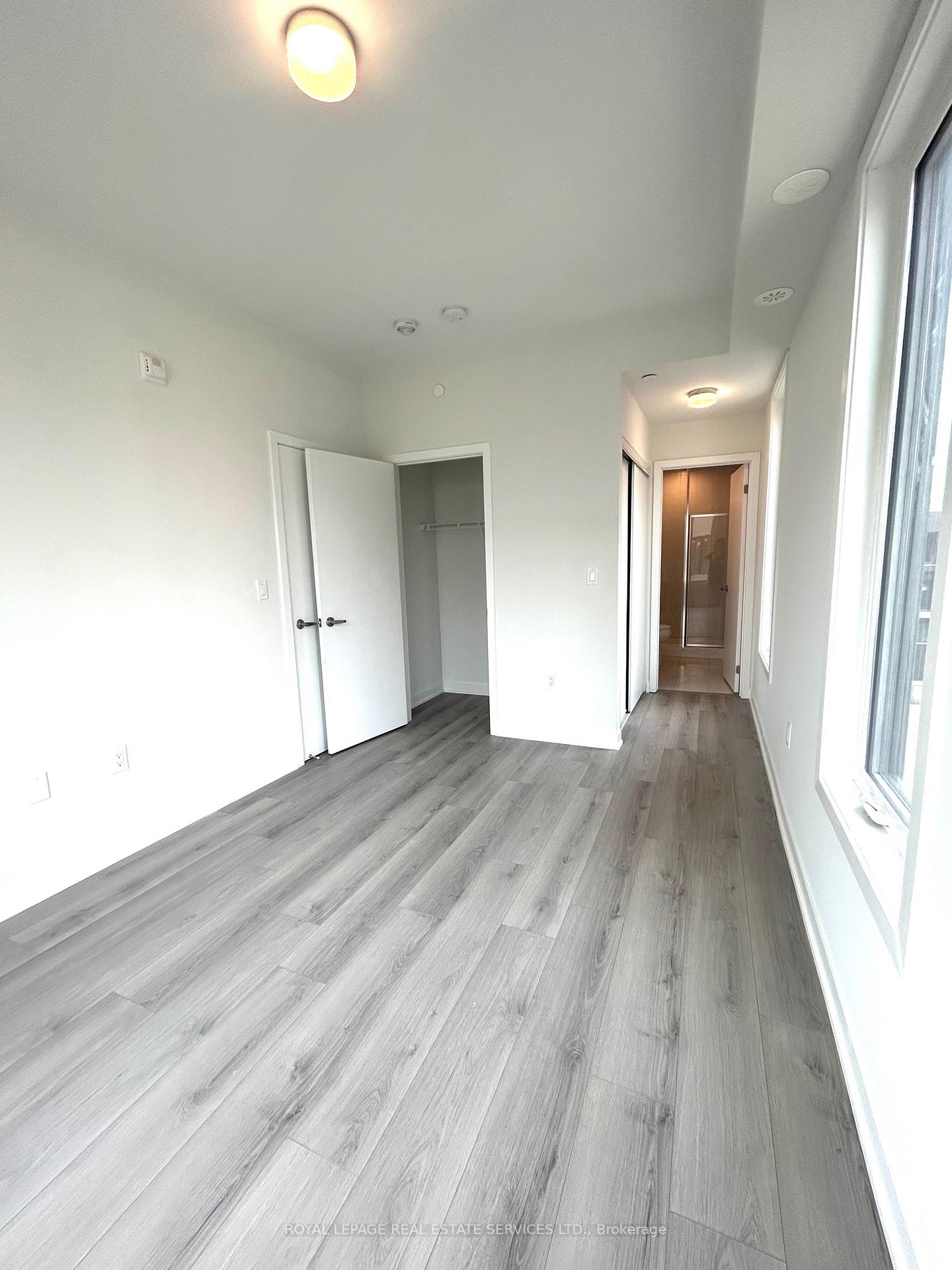 Photo 13 of Unit 18, 3405 Ridgeway Drive, Mississauga, Erin Mills — HOMEH