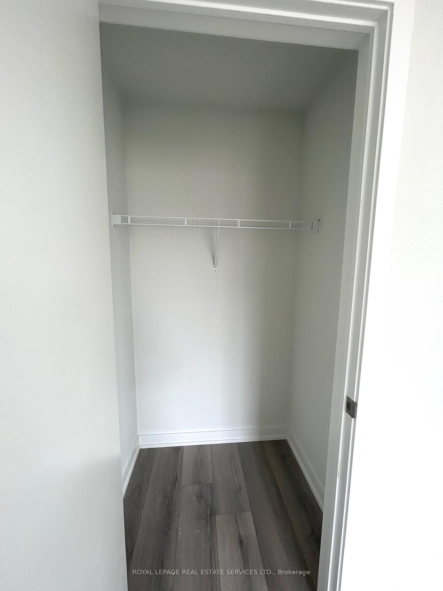 Photo 15 of Unit 18, 3405 Ridgeway Drive, Mississauga, Erin Mills — HOMEH