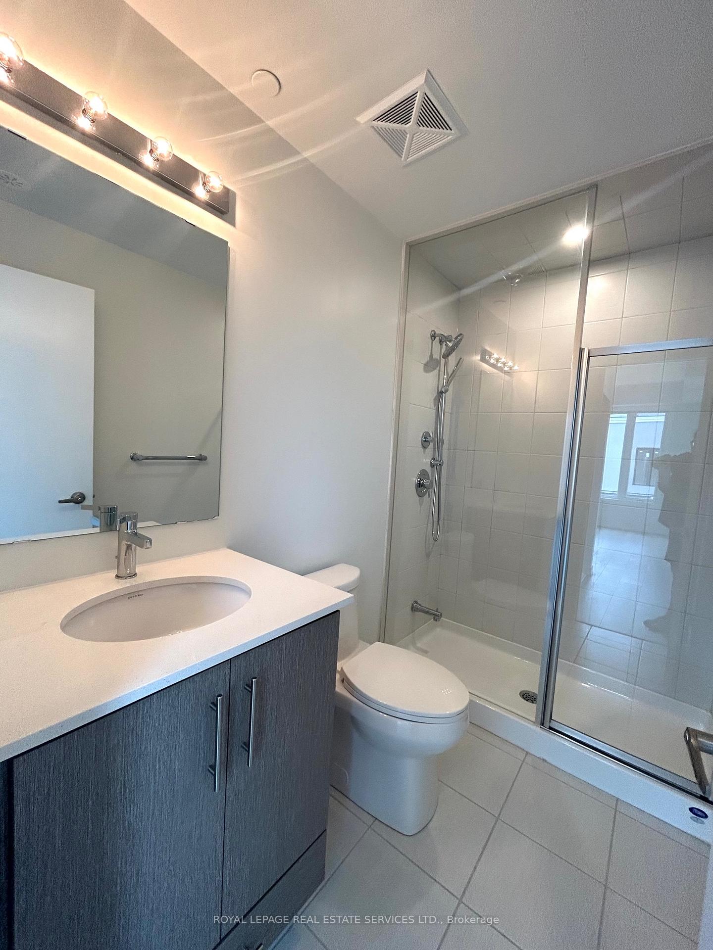 Photo 17 of Unit 18, 3405 Ridgeway Drive, Mississauga, Erin Mills — HOMEH