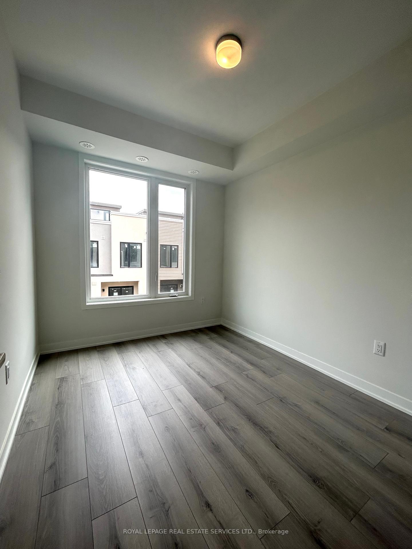 Photo 20 of Unit 18, 3405 Ridgeway Drive, Mississauga, Erin Mills — HOMEH