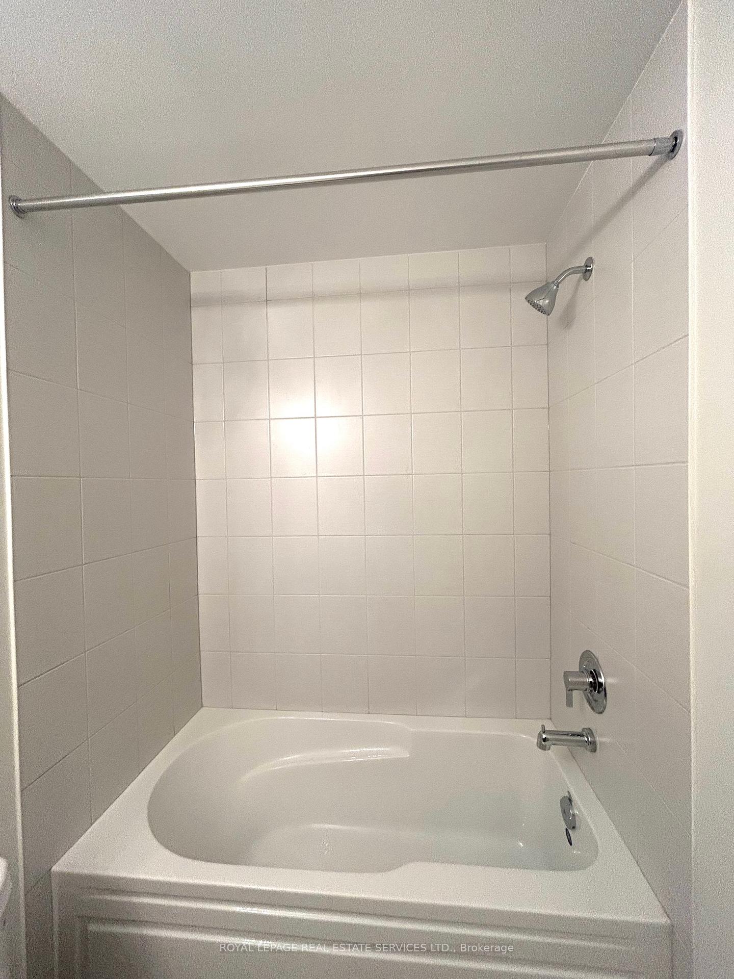 Photo 22 of Unit 18, 3405 Ridgeway Drive, Mississauga, Erin Mills — HOMEH
