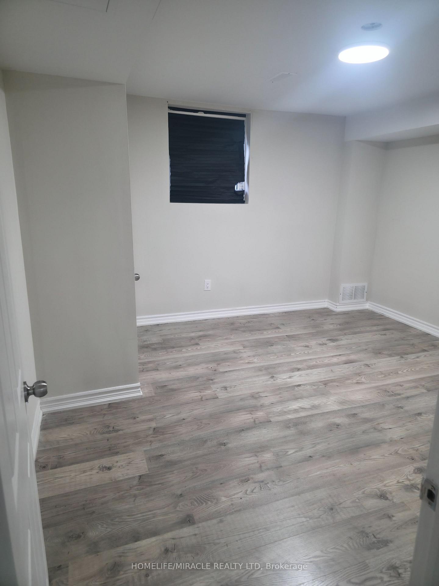 Photo 12 of Unit BSMT, 1022 Glenbourne Drive, Oshawa, Pinecrest — HOMEH