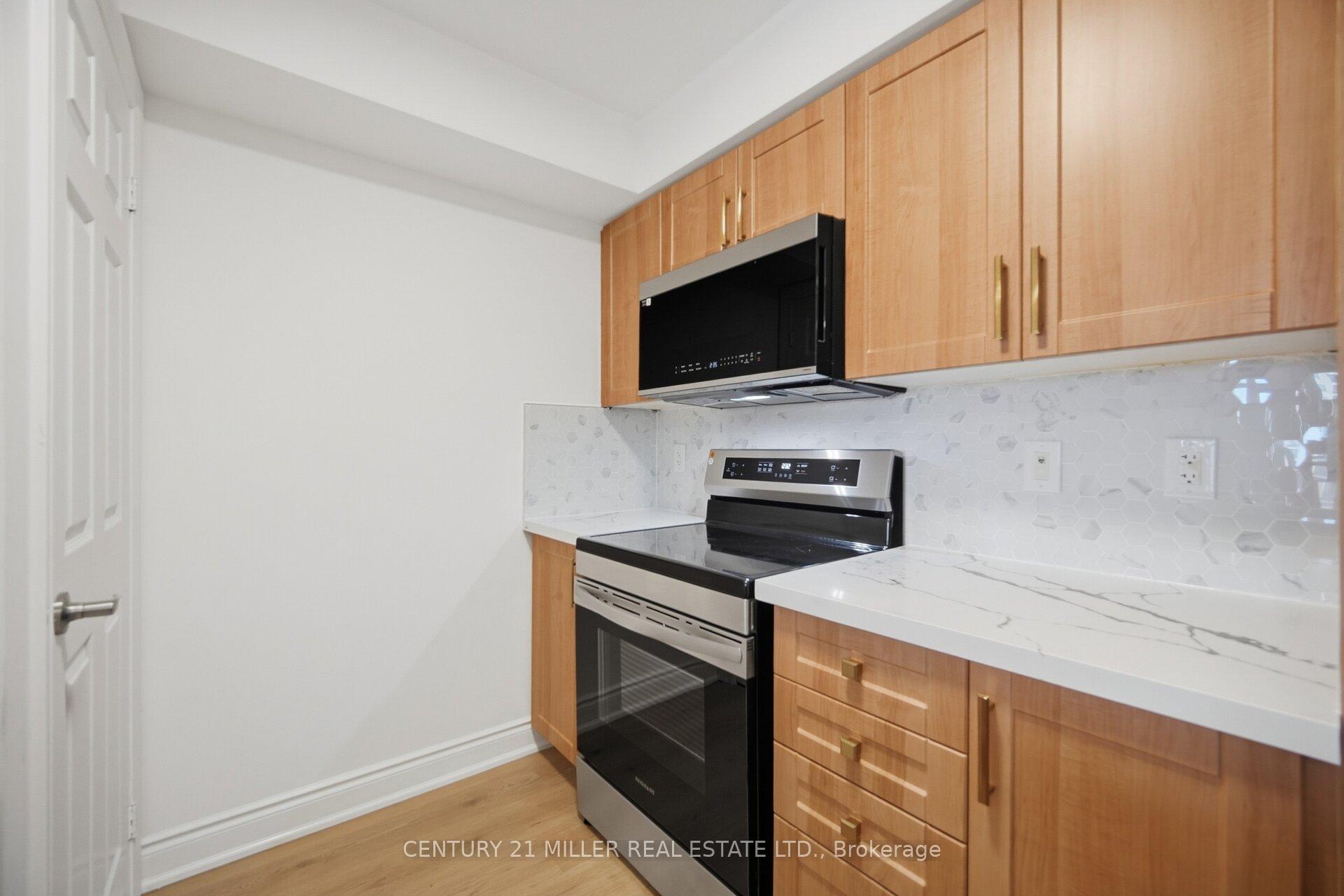 Photo 11 of Unit 1203, 310 Burnhamthorpe Road W, Mississauga, City Centre — HOMEH