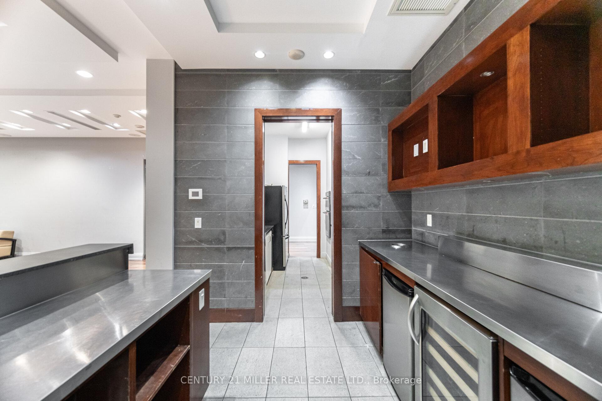 Photo 45 of Unit 1203, 310 Burnhamthorpe Road W, Mississauga, City Centre — HOMEH