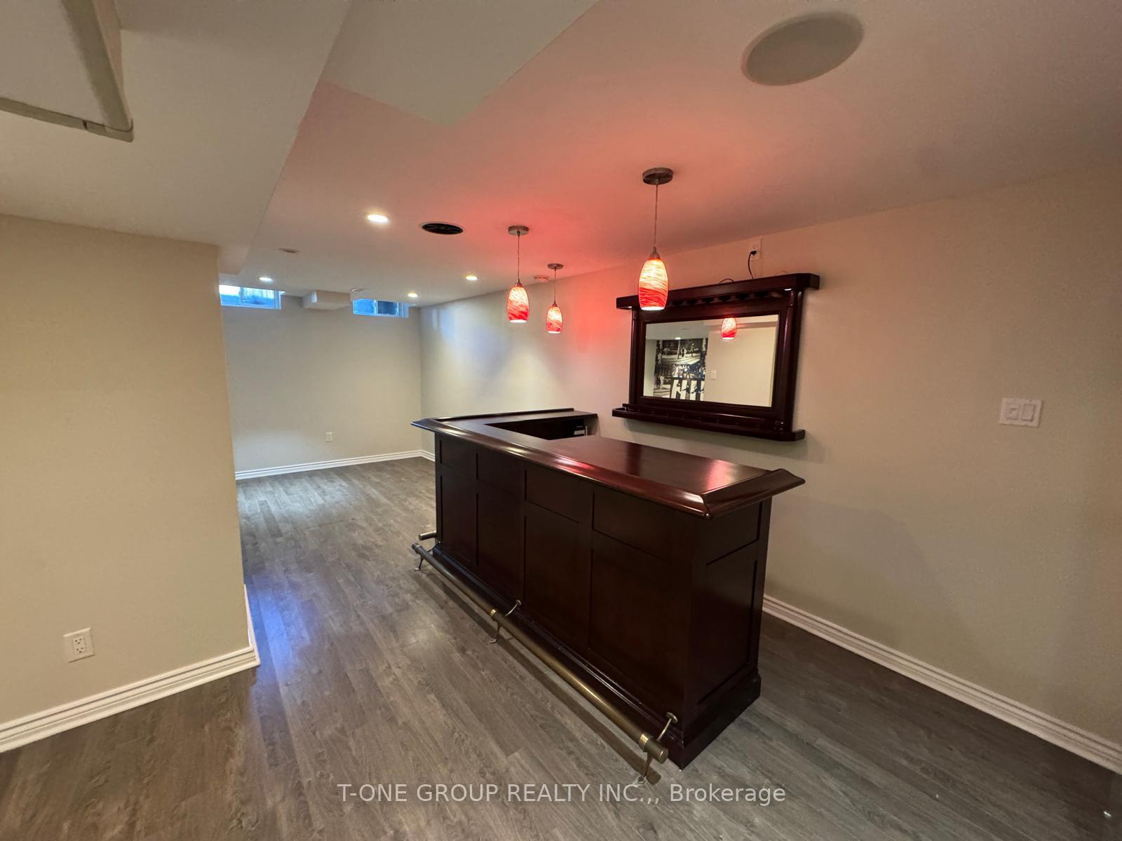 Photo 22 of 138 Denise Circle, Newmarket, Summerhill Estates — HOMEH