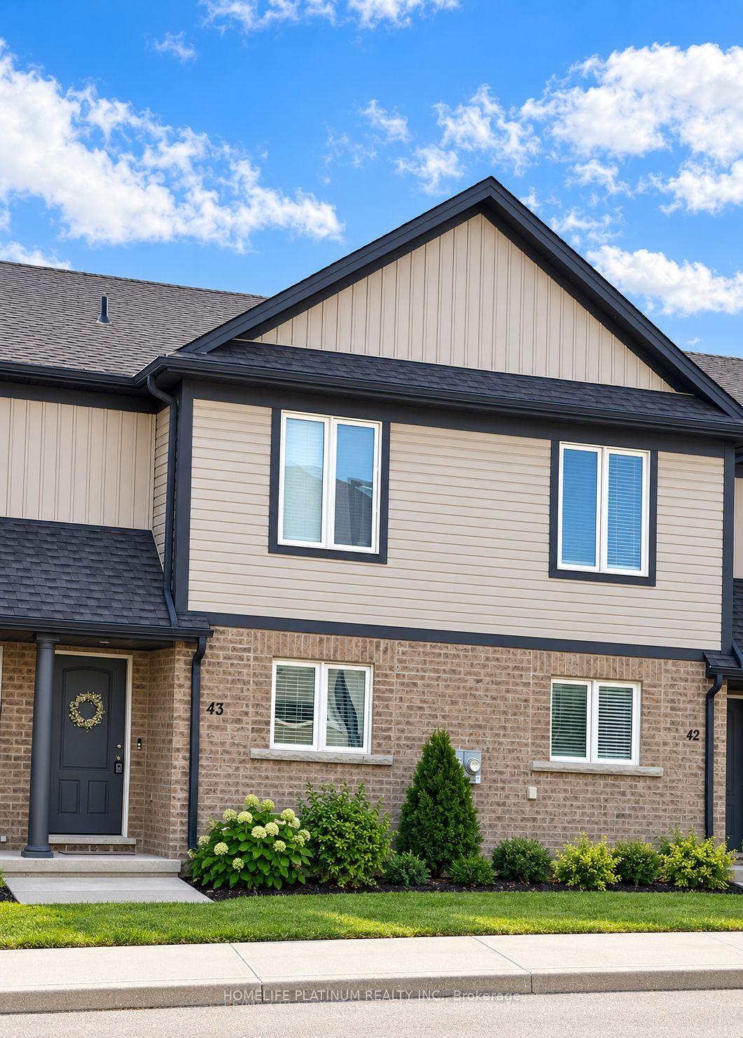 Photo 2 of Unit 43, 7768 Ascot Circle, Niagara Falls, Ascot — HOMEH