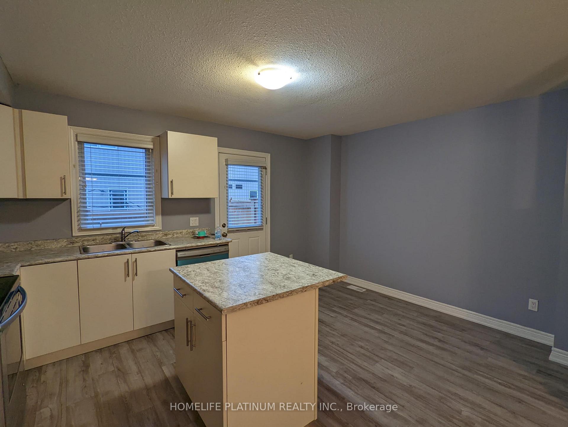 Photo 14 of Unit 43, 7768 Ascot Circle, Niagara Falls, Ascot — HOMEH