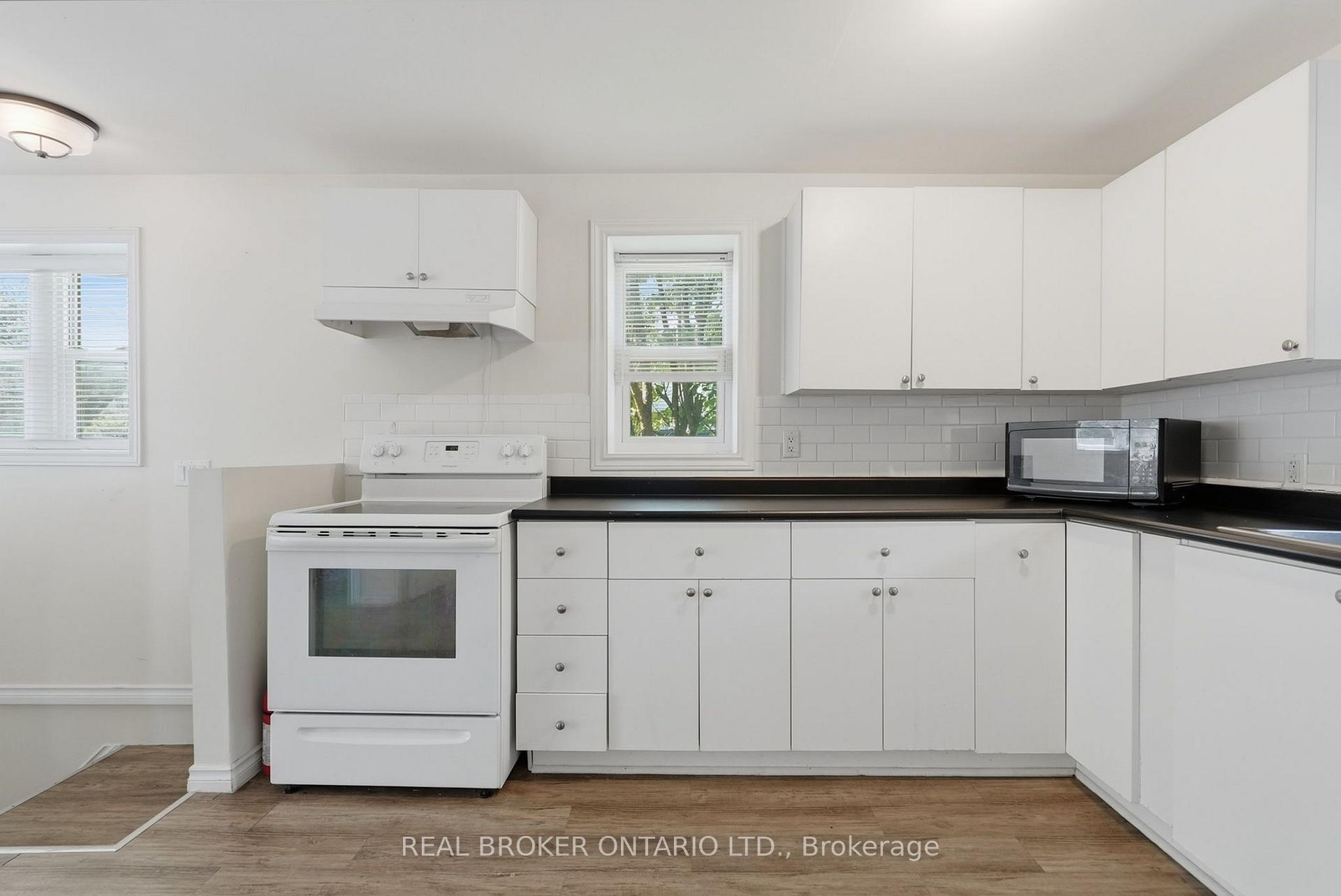 Photo 5 of 6 Temperance Street, Uxbridge, Rural Uxbridge — HOMEH