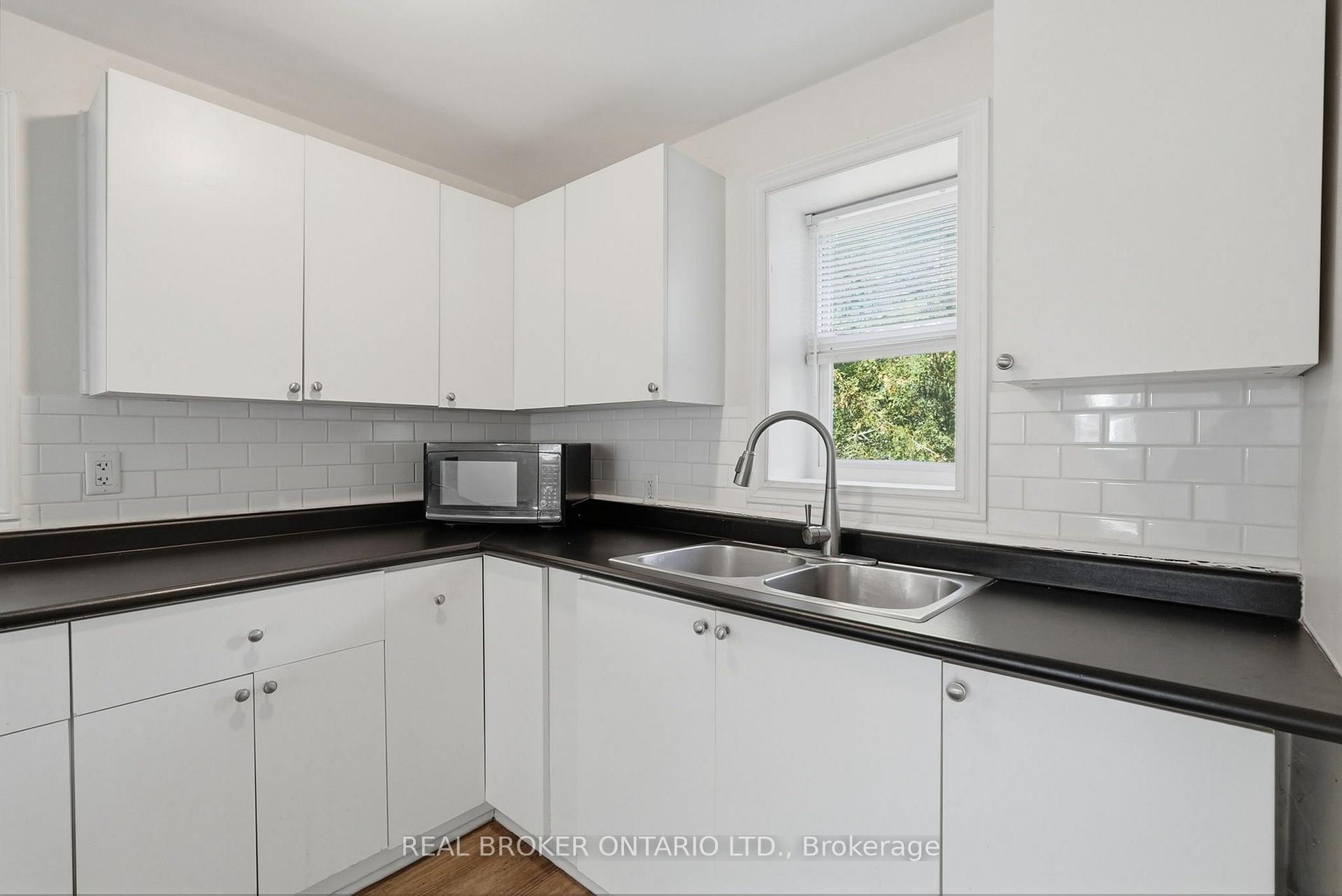 Photo 6 of 6 Temperance Street, Uxbridge, Rural Uxbridge — HOMEH
