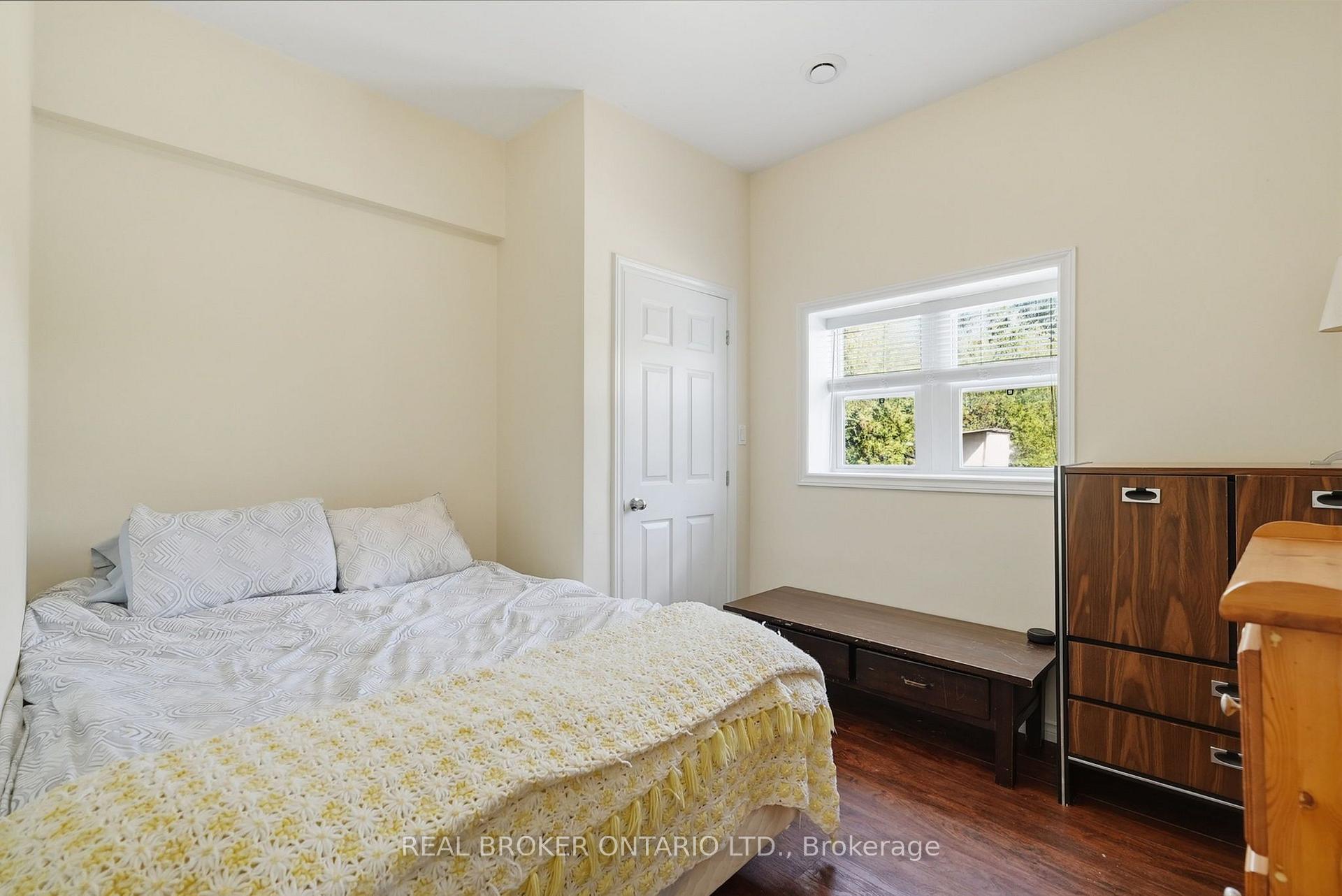 Photo 23 of 6 Temperance Street, Uxbridge, Rural Uxbridge — HOMEH