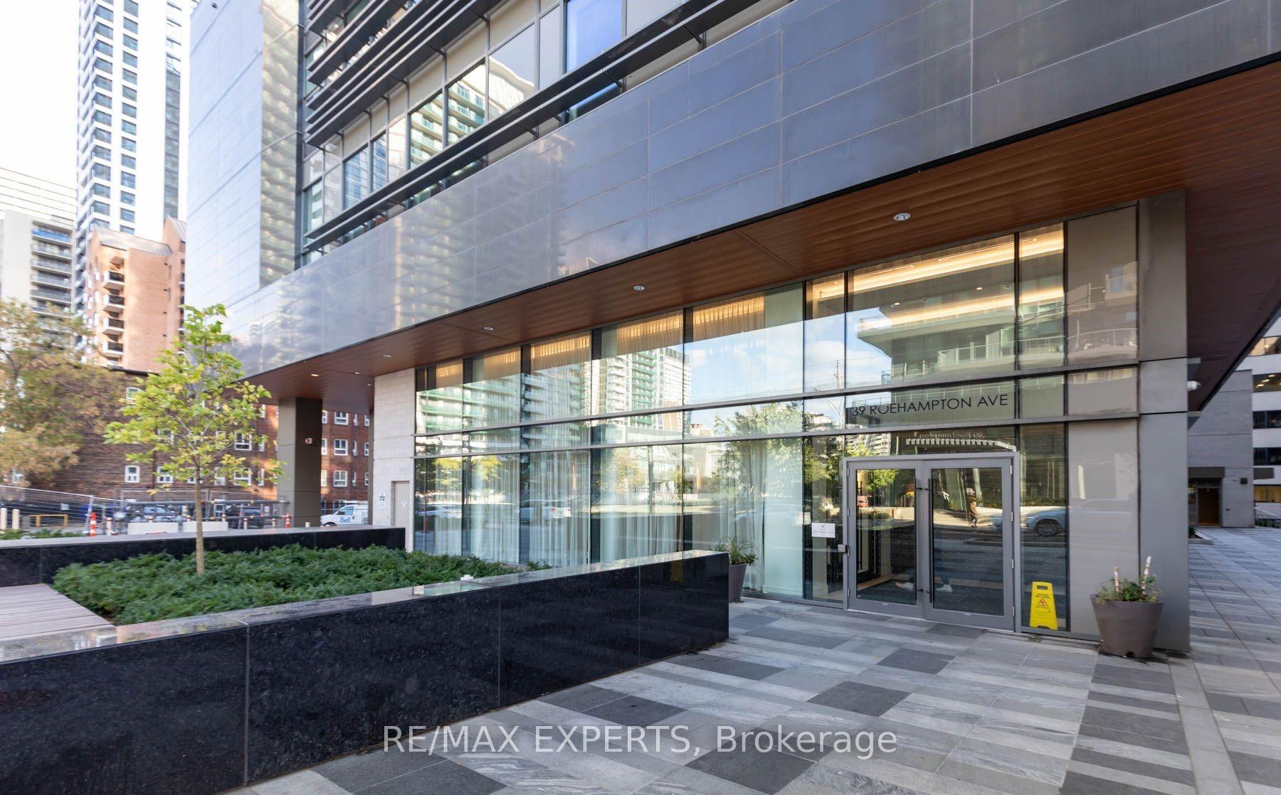 Photo 3 of Unit 2707, 39 Roehampton Road, Toronto, Mount Pleasant West — HOMEH