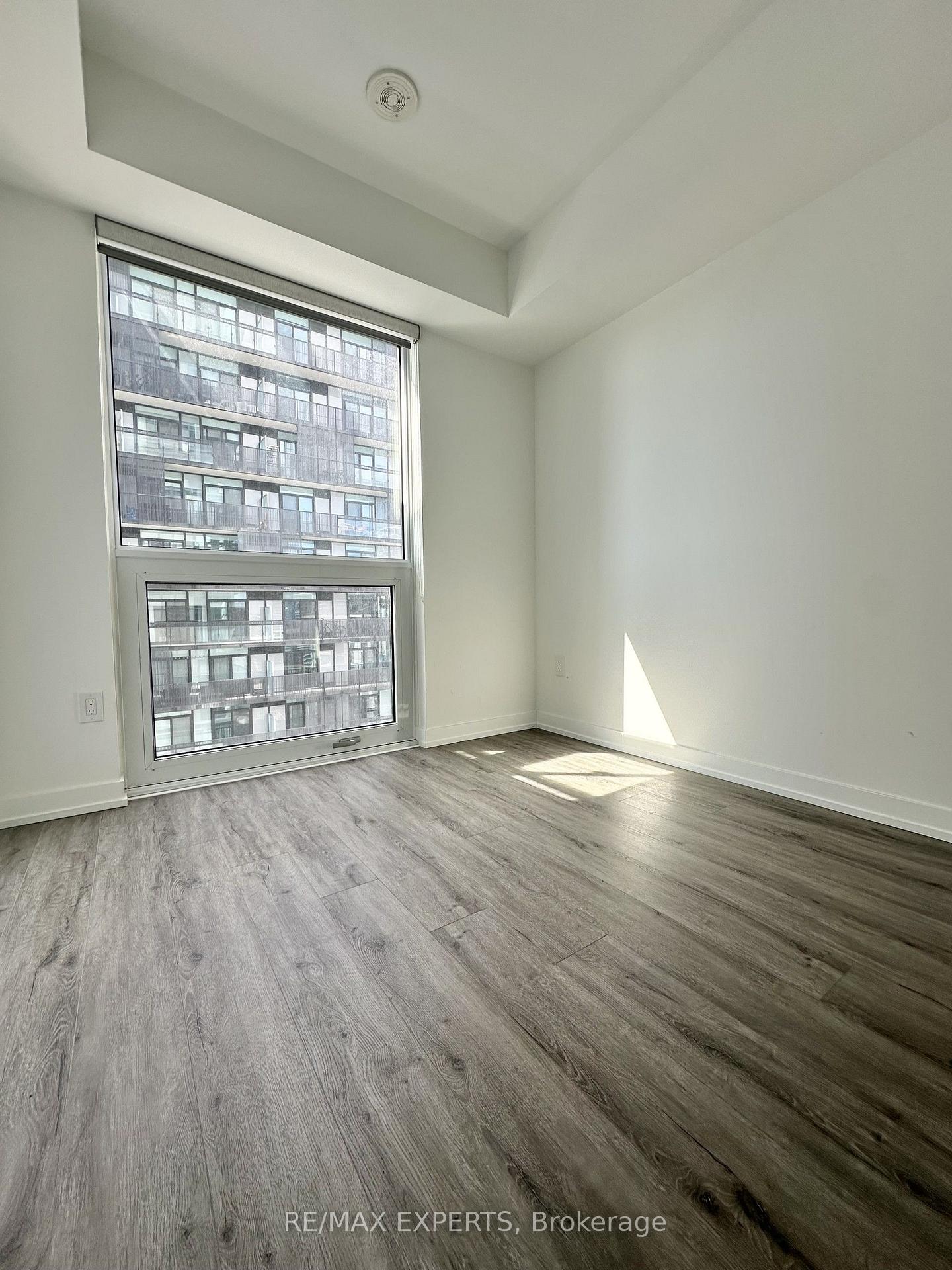 Photo 13 of Unit 2707, 39 Roehampton Road, Toronto, Mount Pleasant West — HOMEH