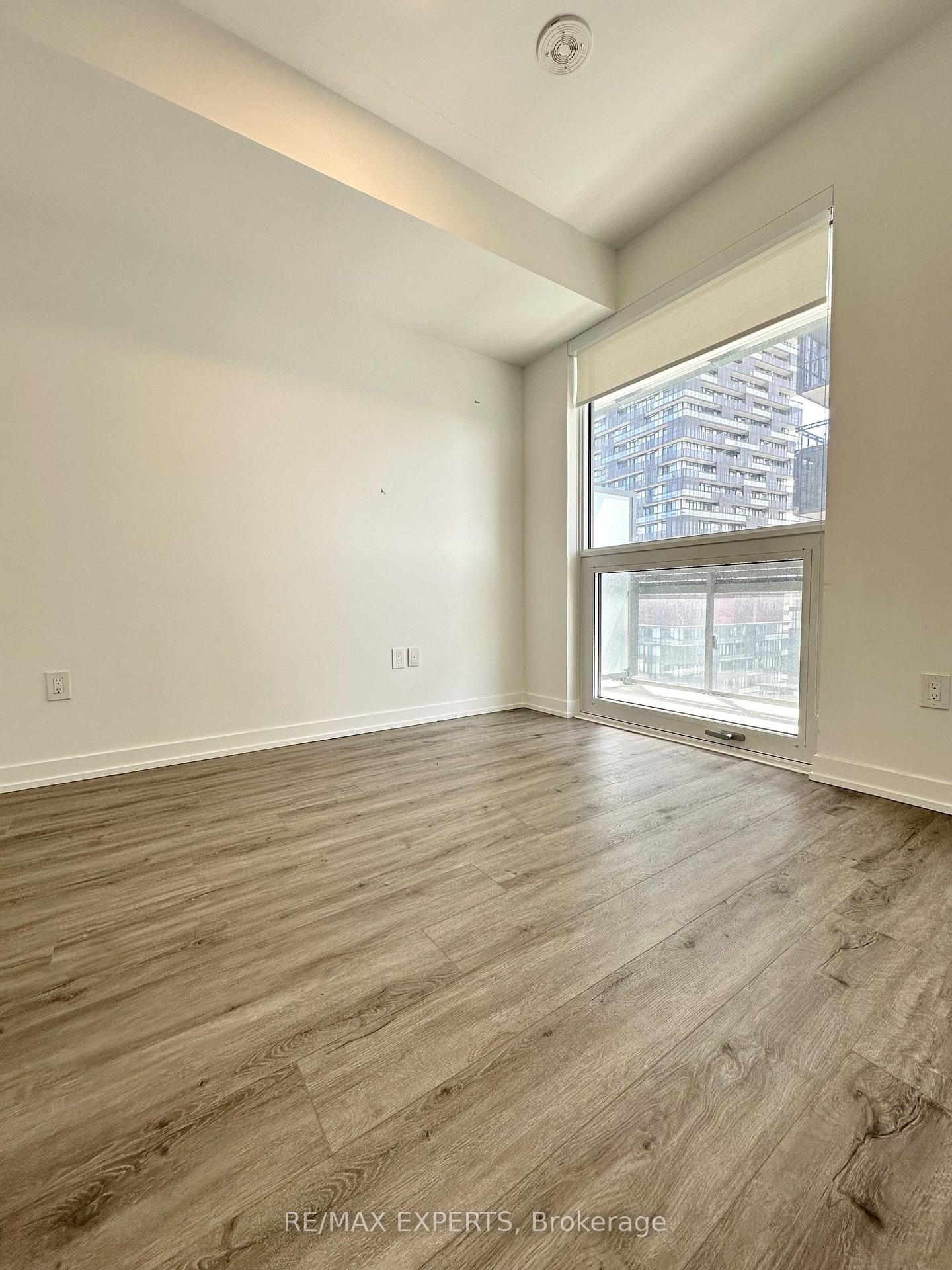 Photo 14 of Unit 2707, 39 Roehampton Road, Toronto, Mount Pleasant West — HOMEH