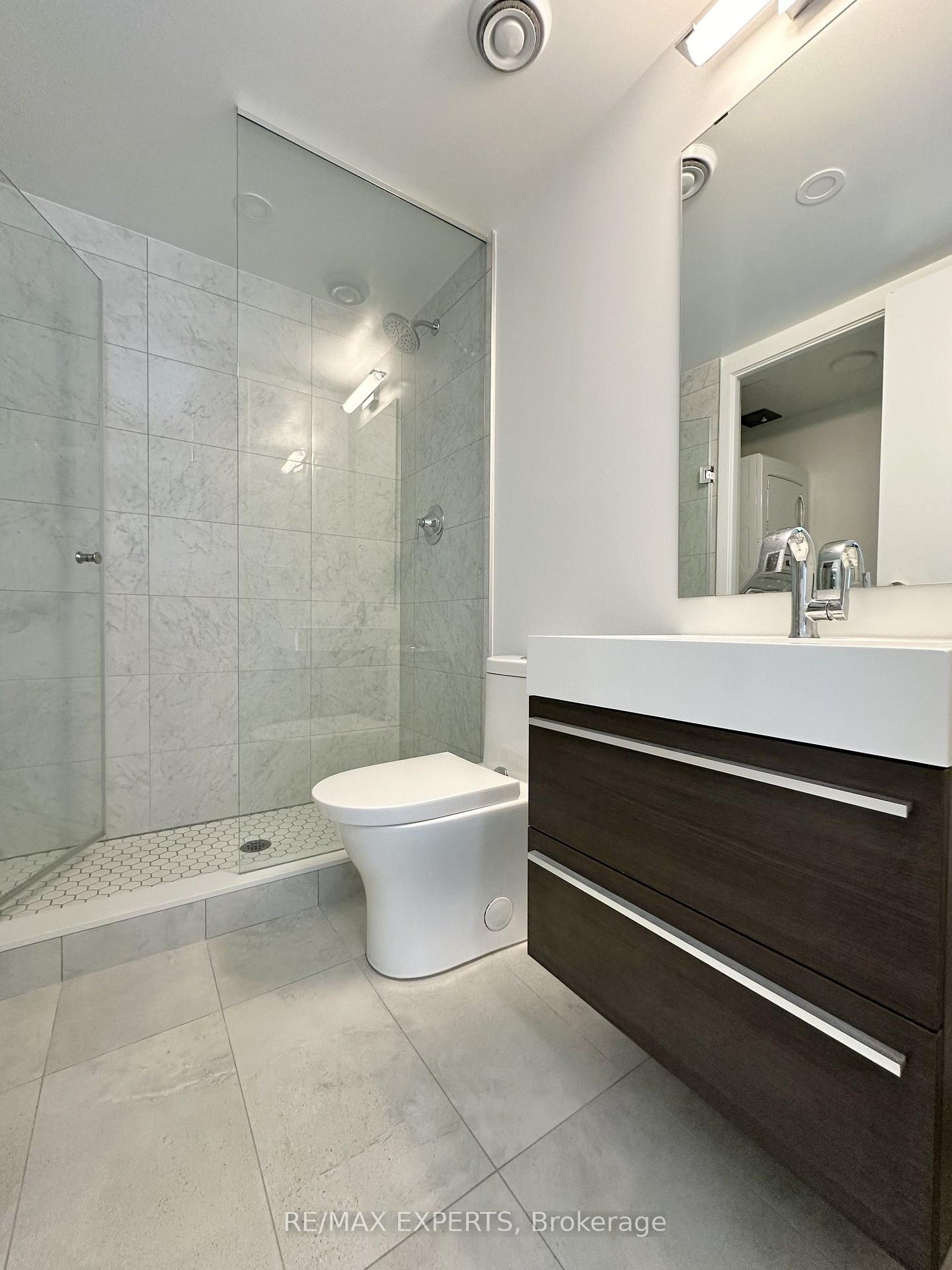 Photo 15 of Unit 2707, 39 Roehampton Road, Toronto, Mount Pleasant West — HOMEH