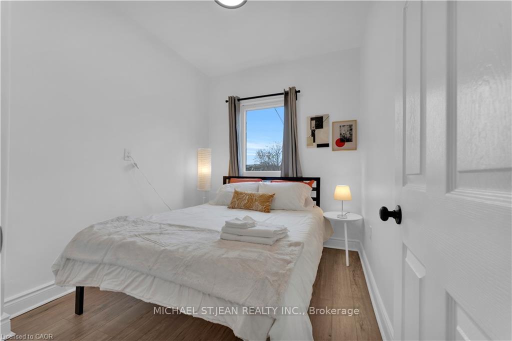 Photo 25 of 237 West Avenue, Hamilton, North End — HOMEH