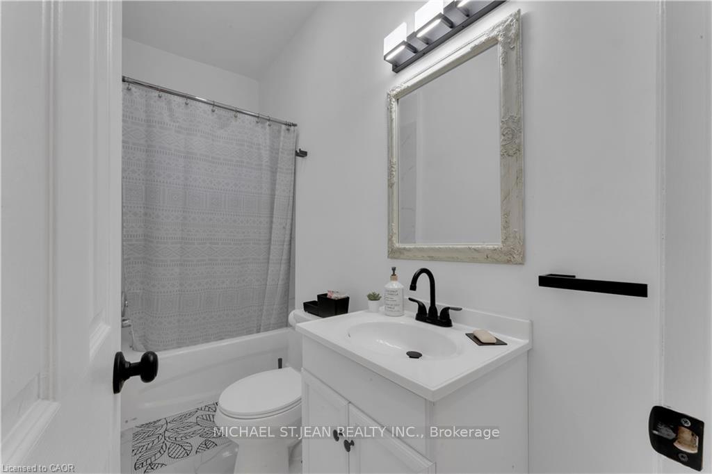 Photo 32 of 237 West Avenue, Hamilton, North End — HOMEH