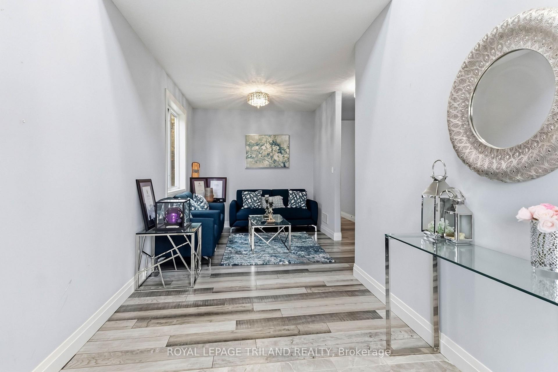 Photo 8 of 1312 Sandbar Street, London, North I — HOMEH