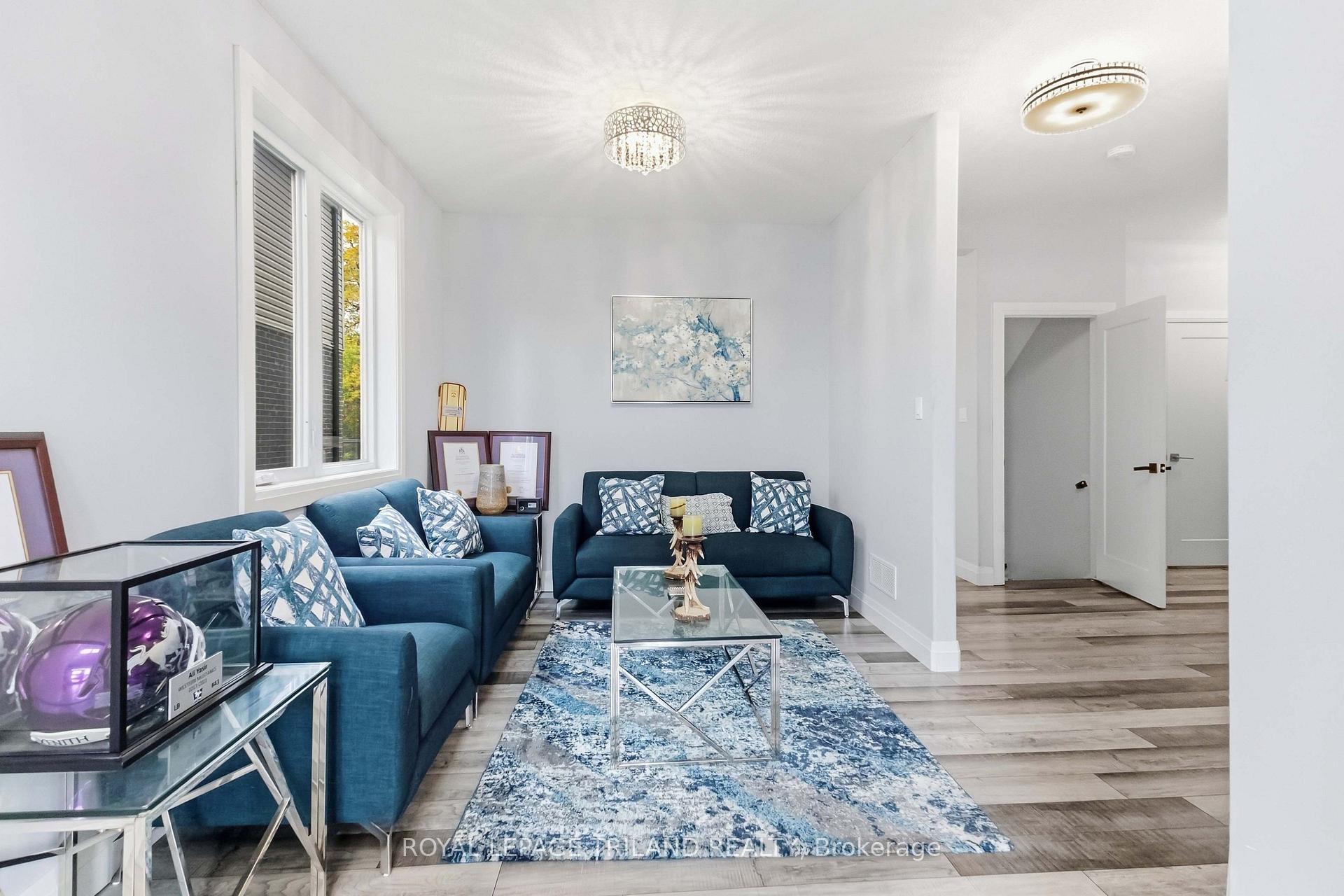 Photo 9 of 1312 Sandbar Street, London, North I — HOMEH