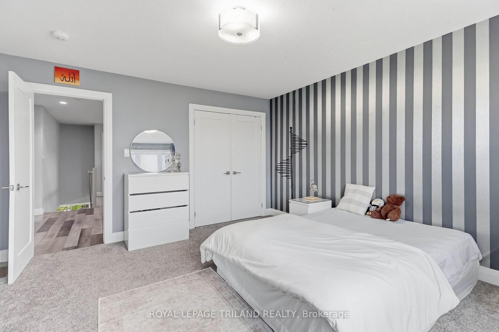 Photo 32 of 1312 Sandbar Street, London, North I — HOMEH