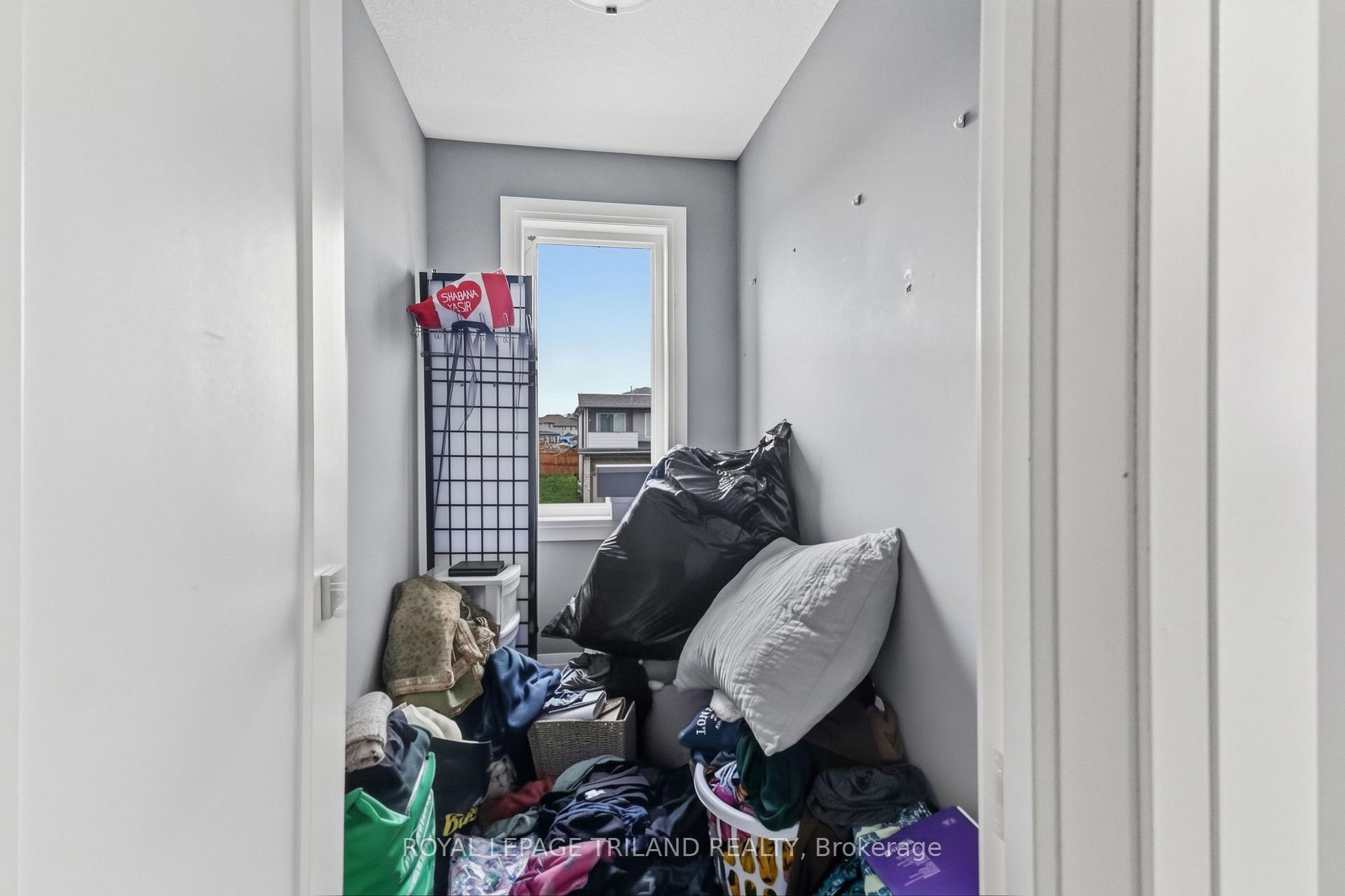 Photo 34 of 1312 Sandbar Street, London, North I — HOMEH