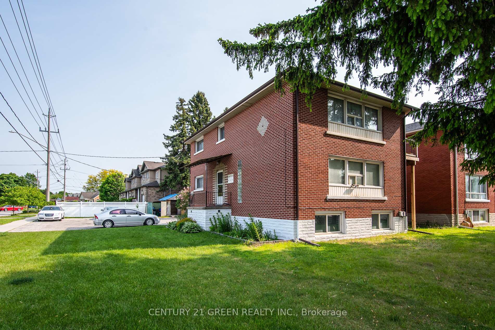 Photo of 129 River Road E