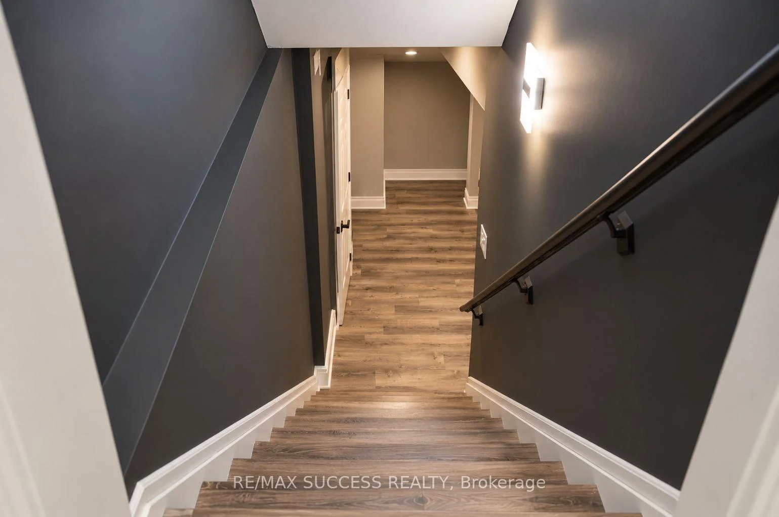 Photo 22 of 120 Morningside Drive, Halton Hills, Georgetown — HOMEH