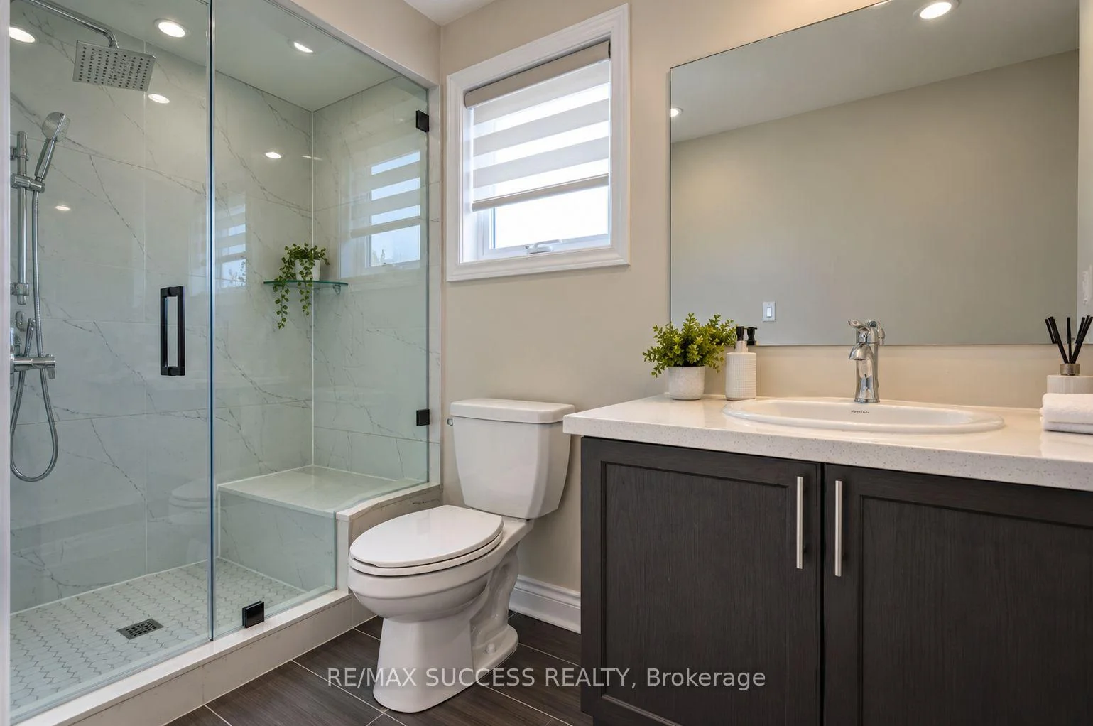 Photo 34 of 120 Morningside Drive, Halton Hills, Georgetown — HOMEH