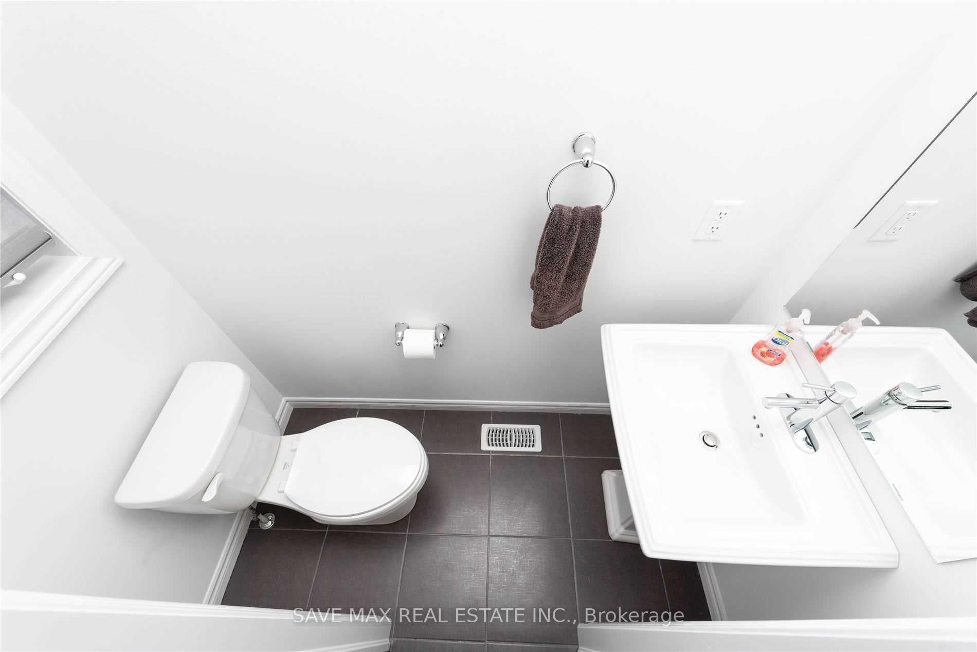 Photo 4 of 4873 Connor Drive, Lincoln, Beamsville — HOMEH