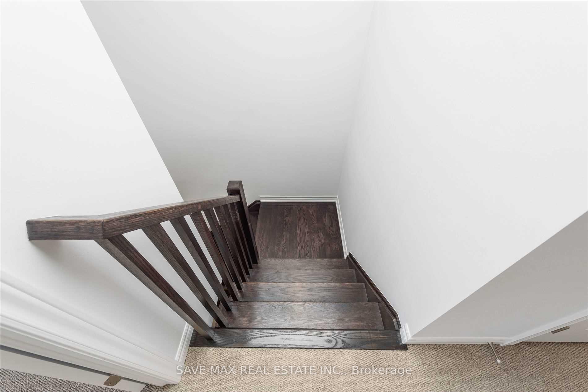 Photo 21 of 4873 Connor Drive, Lincoln, Beamsville — HOMEH