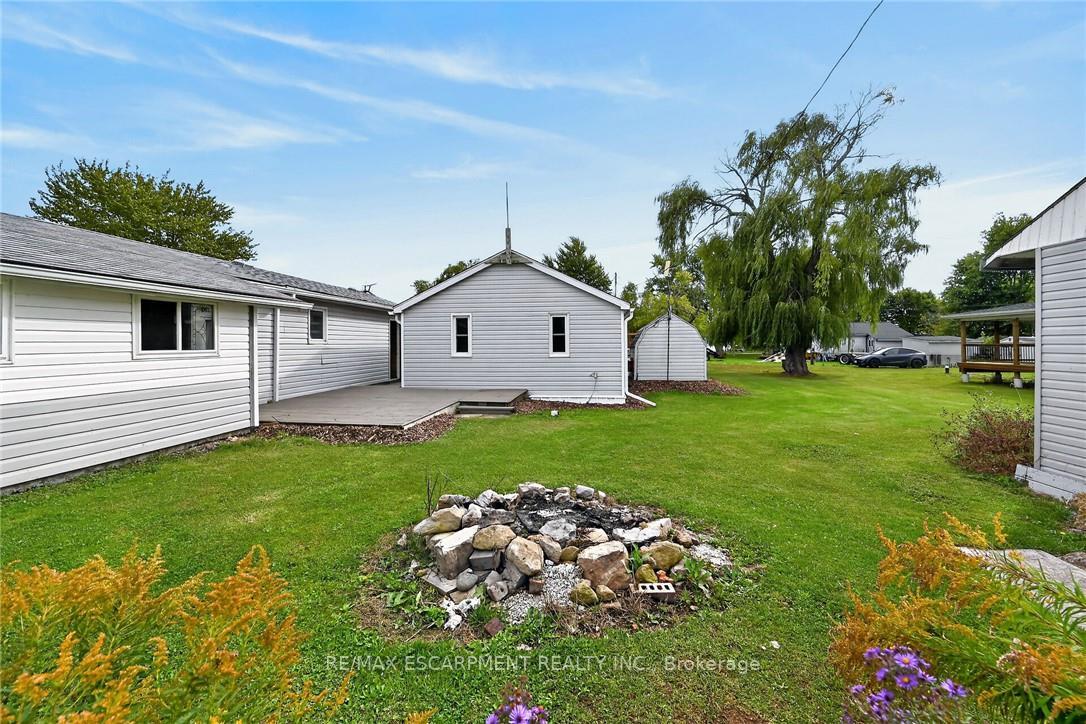 Photo 32 of 5 Willoway Lane, Haldimand — HOMEH