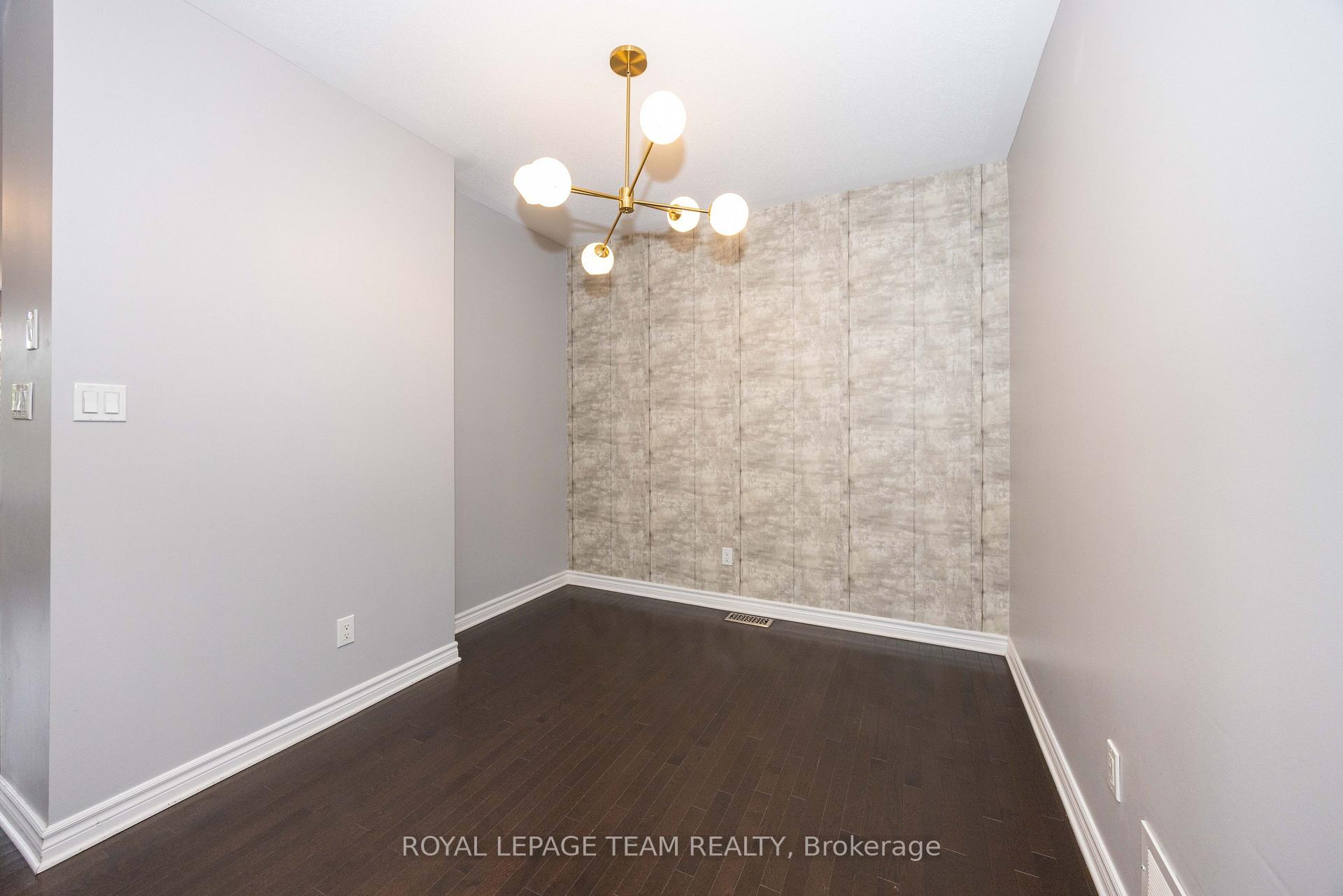 Photo 7 of 122 Highbury Park Drive, Ottawa, Barrhaven - Longfields — HOMEH