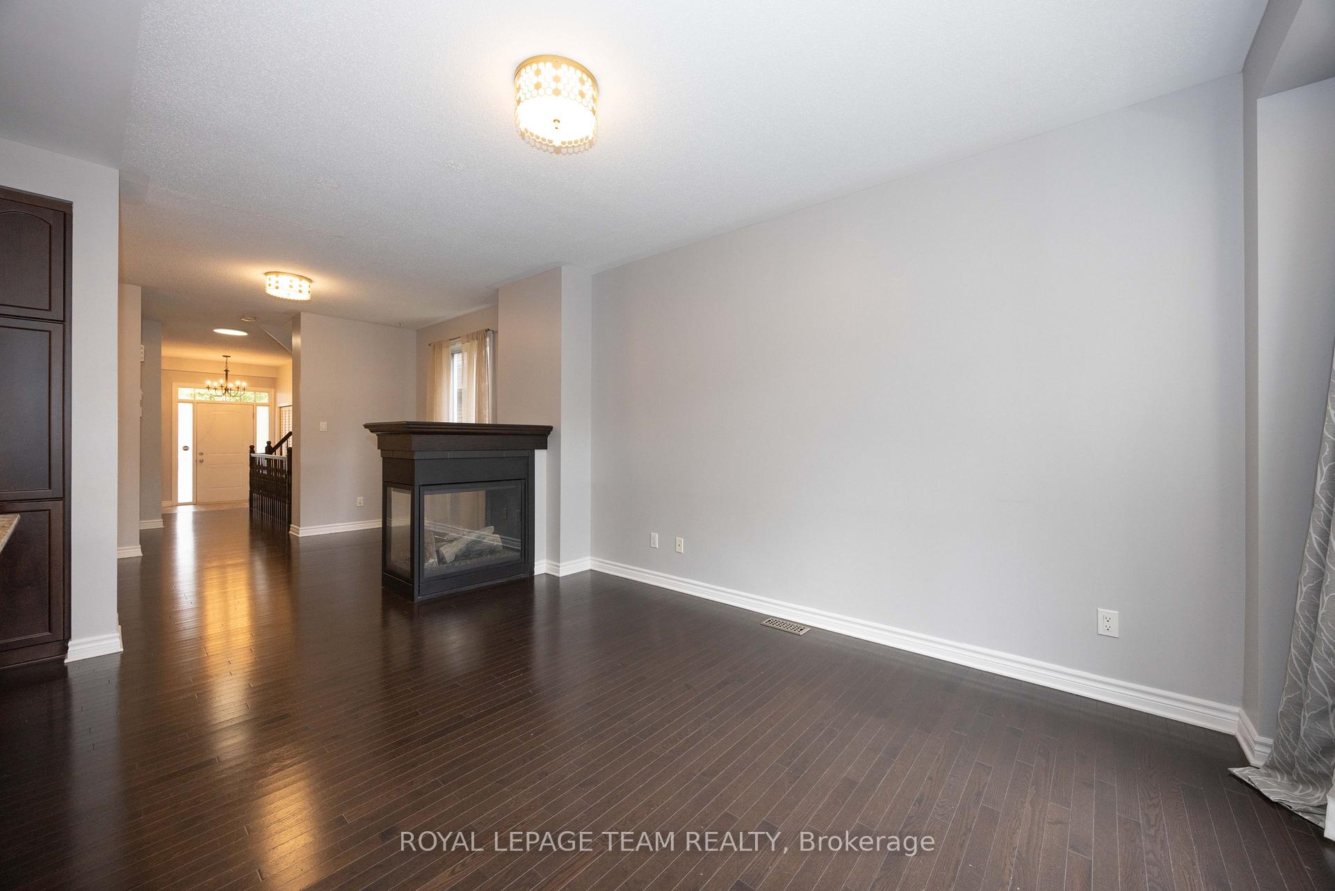 Photo 10 of 122 Highbury Park Drive, Ottawa, Barrhaven - Longfields — HOMEH
