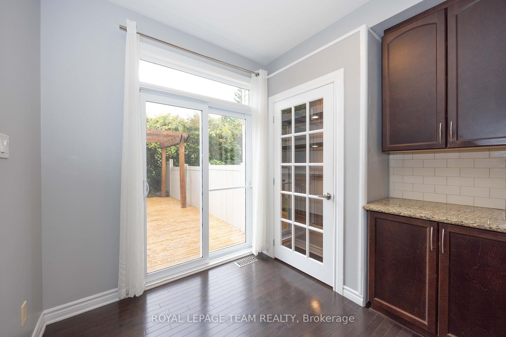 Photo 16 of 122 Highbury Park Drive, Ottawa, Barrhaven - Longfields — HOMEH