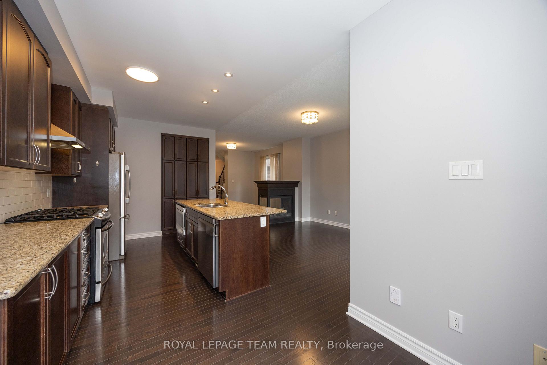 Photo 17 of 122 Highbury Park Drive, Ottawa, Barrhaven - Longfields — HOMEH