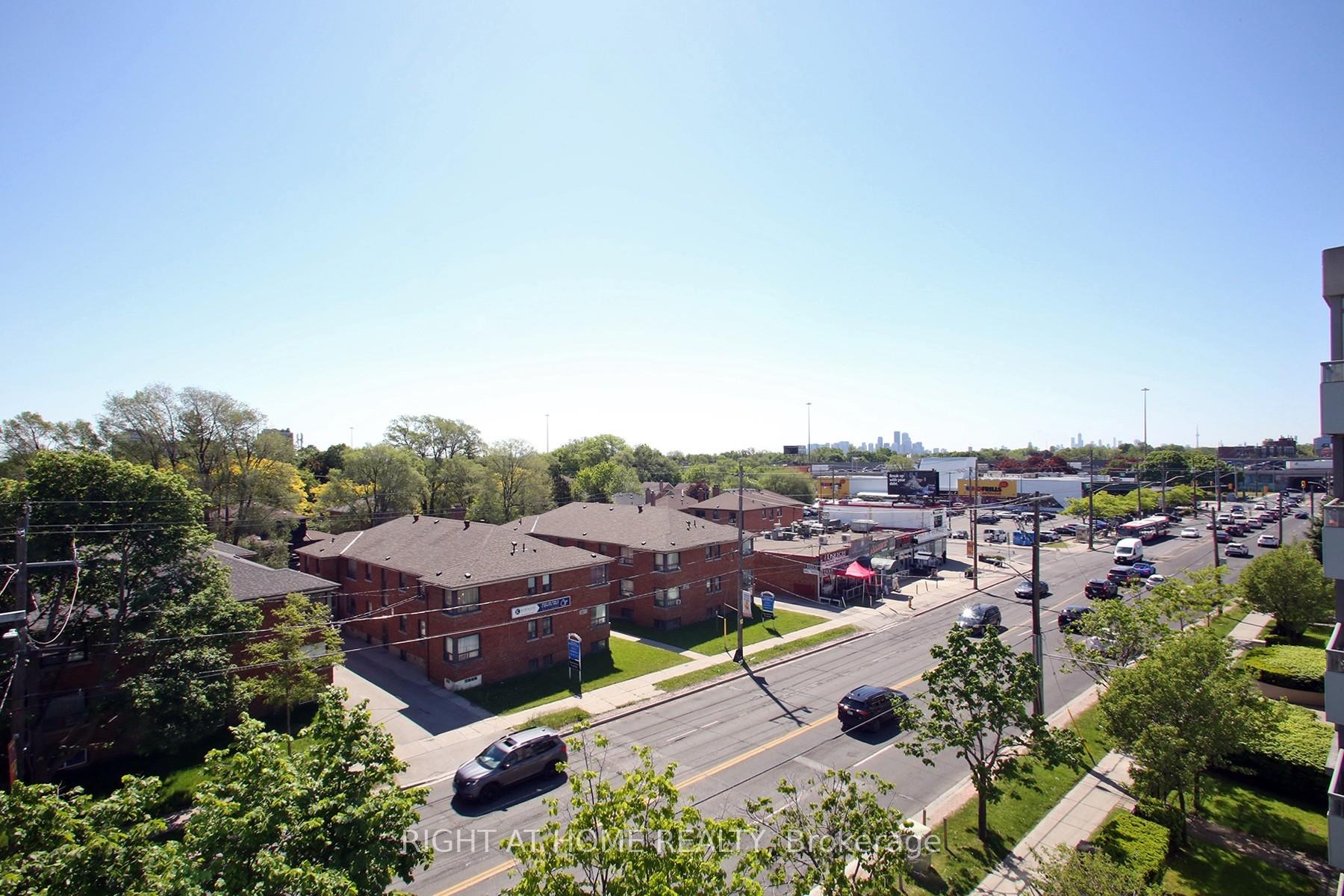 Photo 24 of Unit 505, 3830 Bathurst Street, North York, Clanton Park — HOMEH