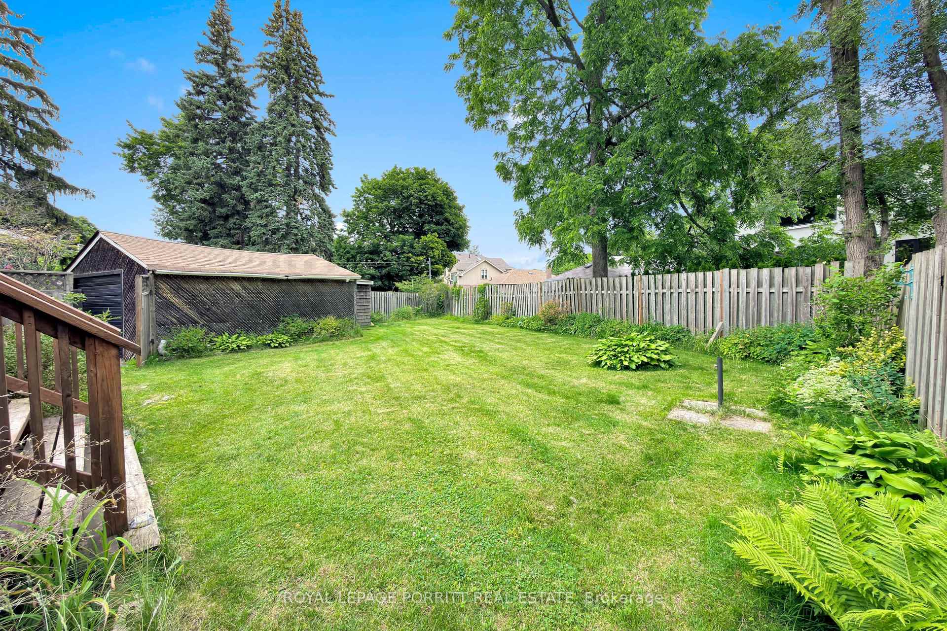Photo 42 of 14 Heslop Drive, Etobicoke, Alderwood — HOMEH
