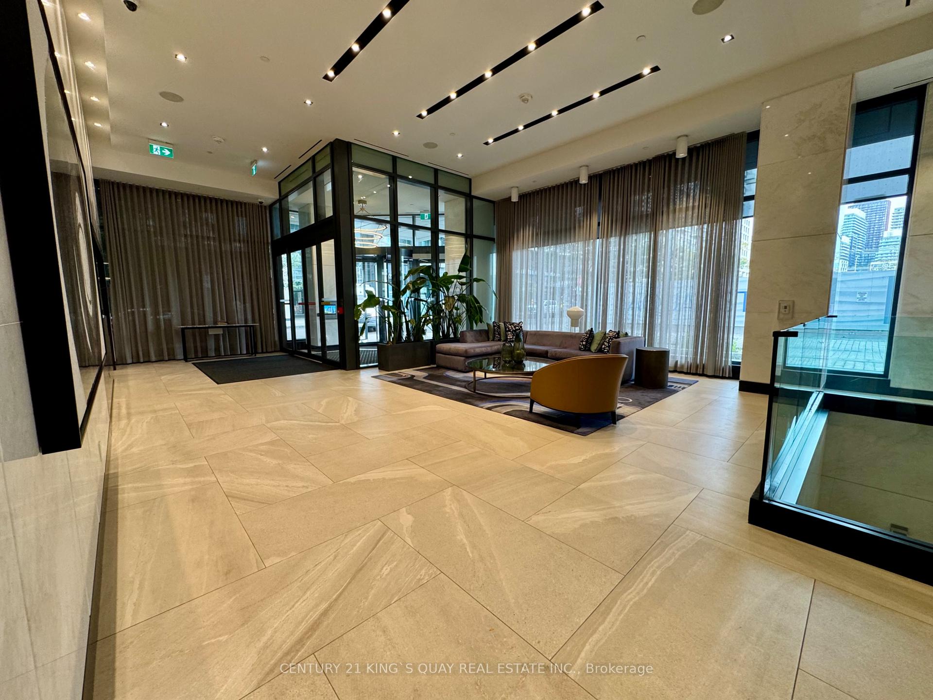 Photo 15 of Unit 820, 1 Edgewater Drive, Toronto, Waterfront Communities — HOMEH