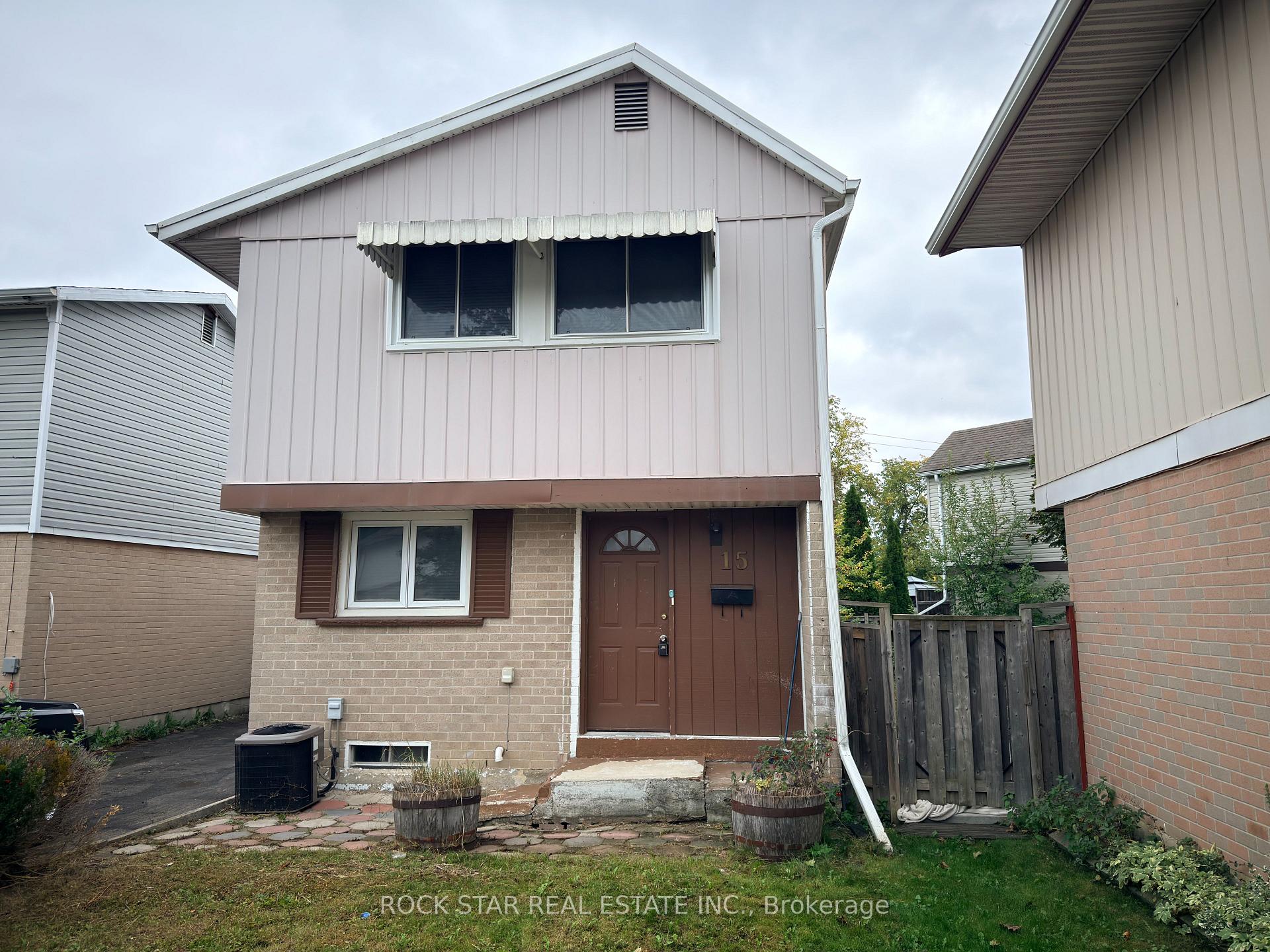 Photo of Unit Upper, 15 Hardcastle Court