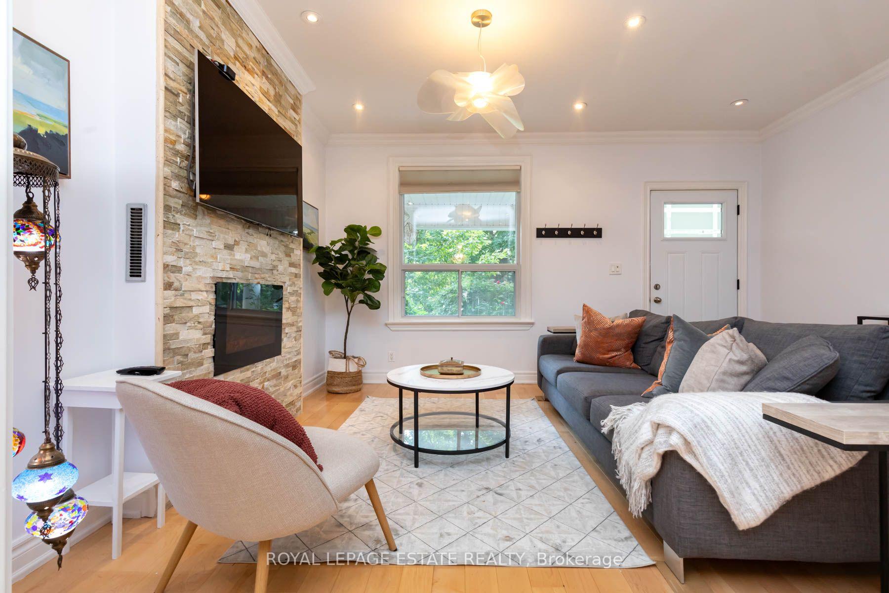 Photo 7 of 48 Bloomfield Avenue, Toronto, South Riverdale — HOMEH