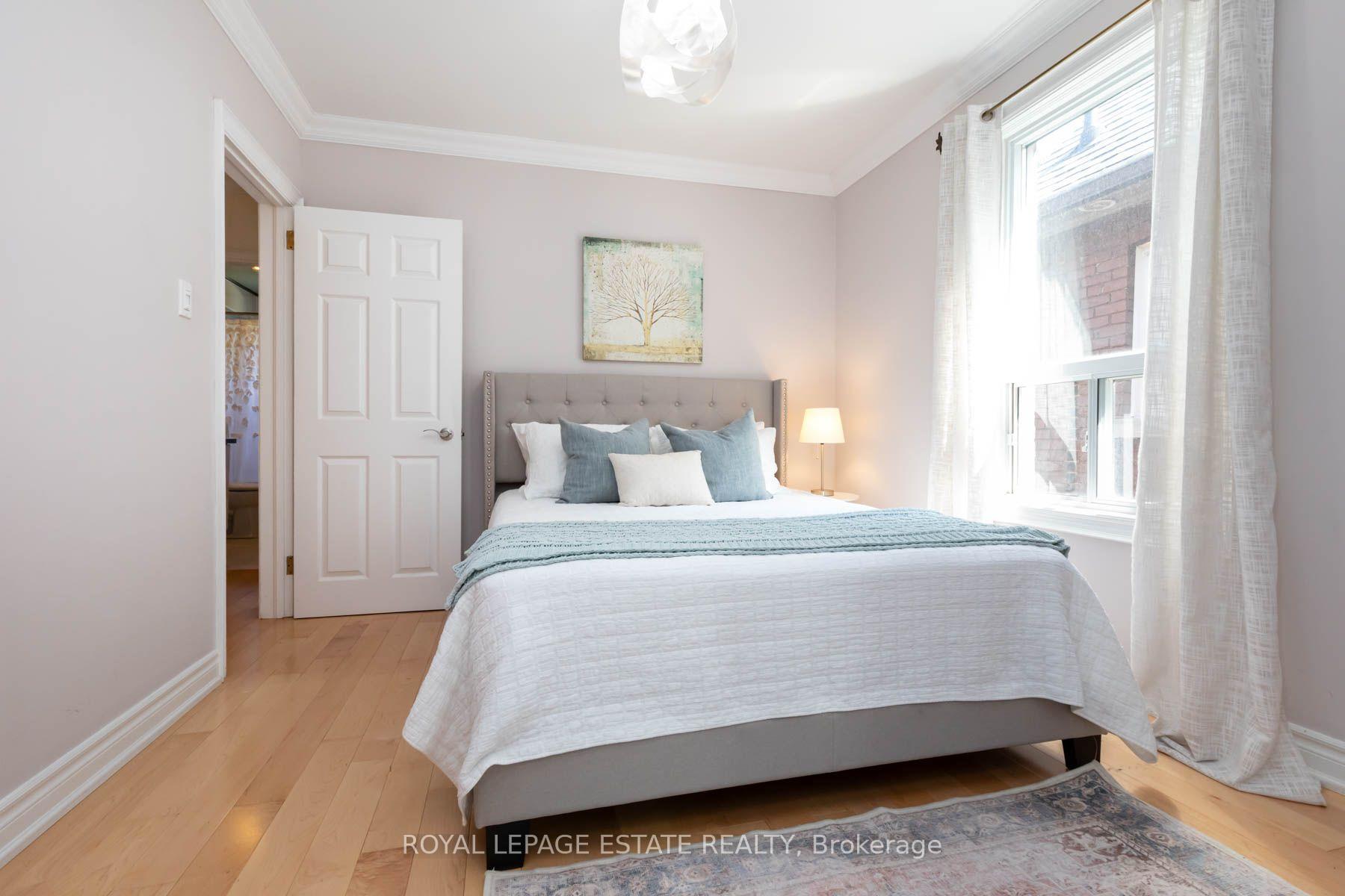Photo 22 of 48 Bloomfield Avenue, Toronto, South Riverdale — HOMEH