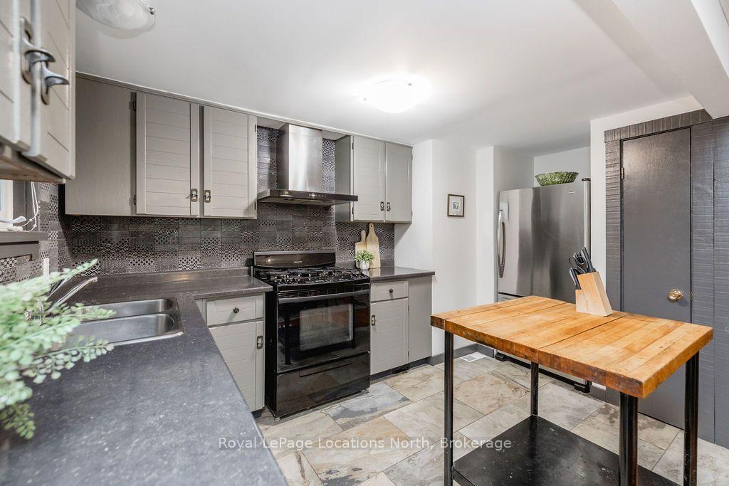 Photo 10 of 280 Oxbow Park Drive, Wasaga Beach — HOMEH