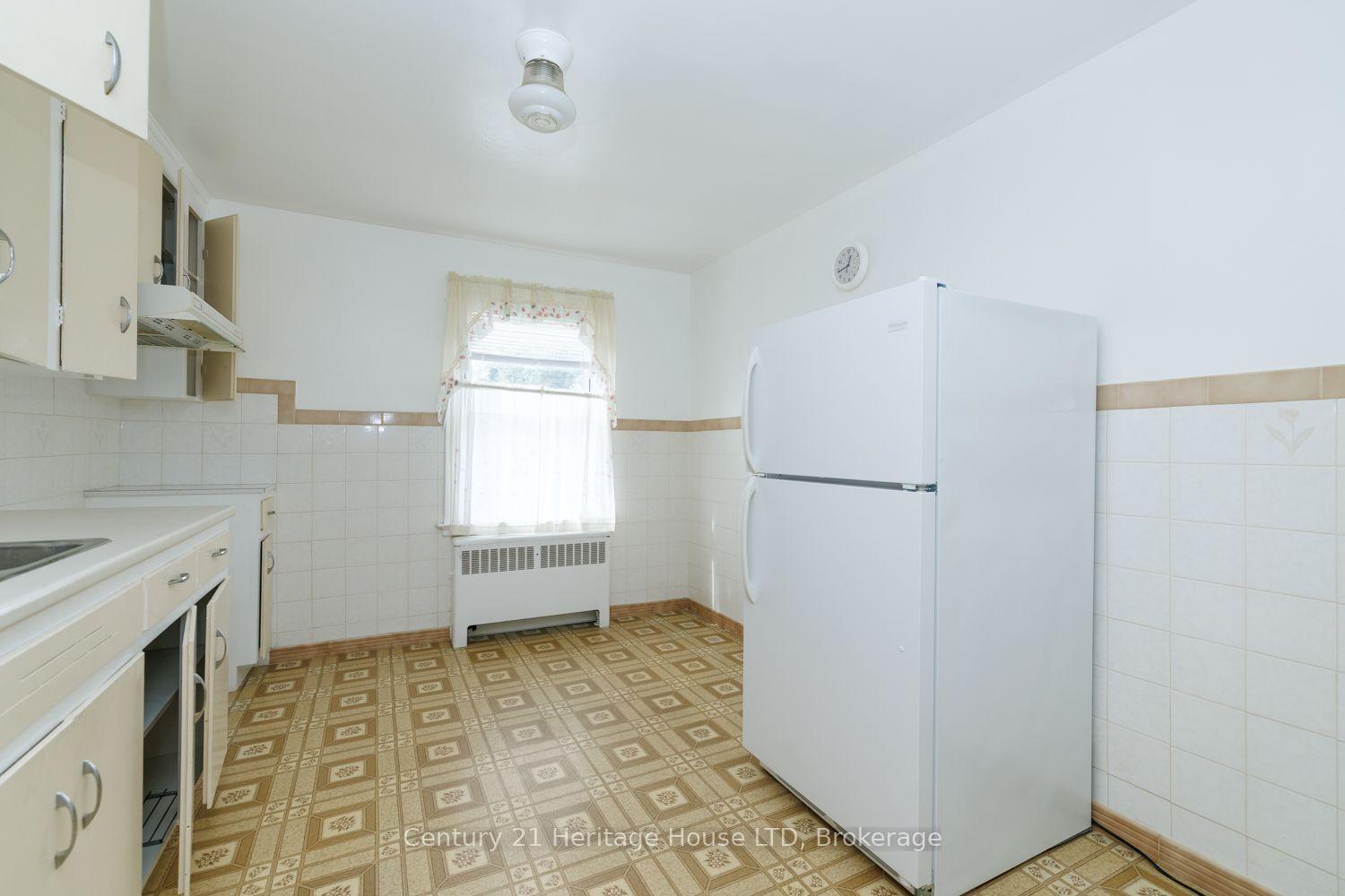 Photo 28 of 6791 Dunn Street, Niagara Falls, Dorchester — HOMEH