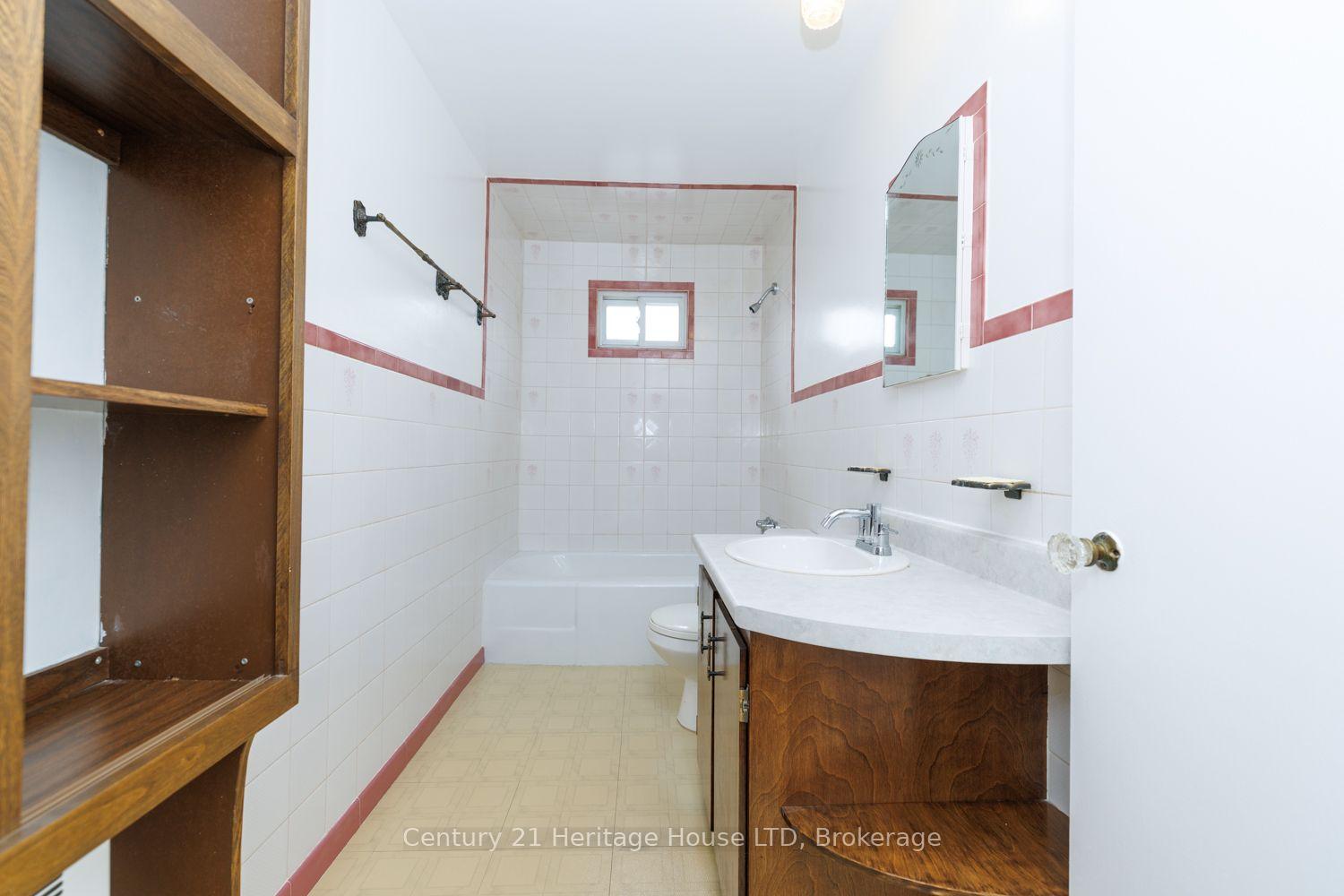 Photo 30 of 6791 Dunn Street, Niagara Falls, Dorchester — HOMEH