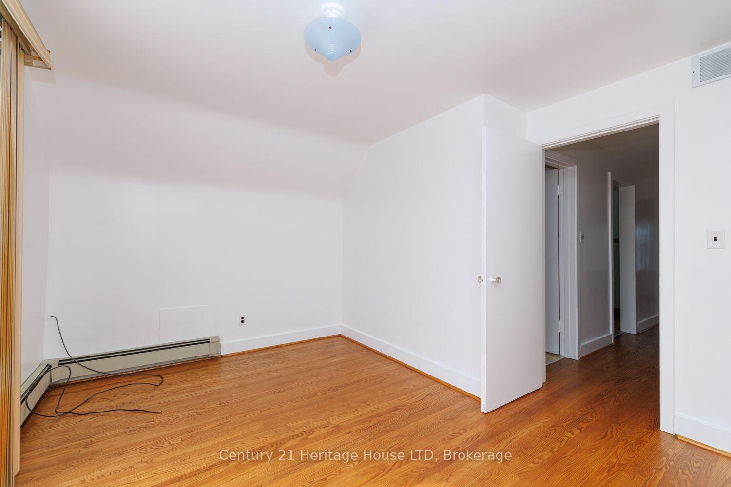 Photo 32 of 6791 Dunn Street, Niagara Falls, Dorchester — HOMEH